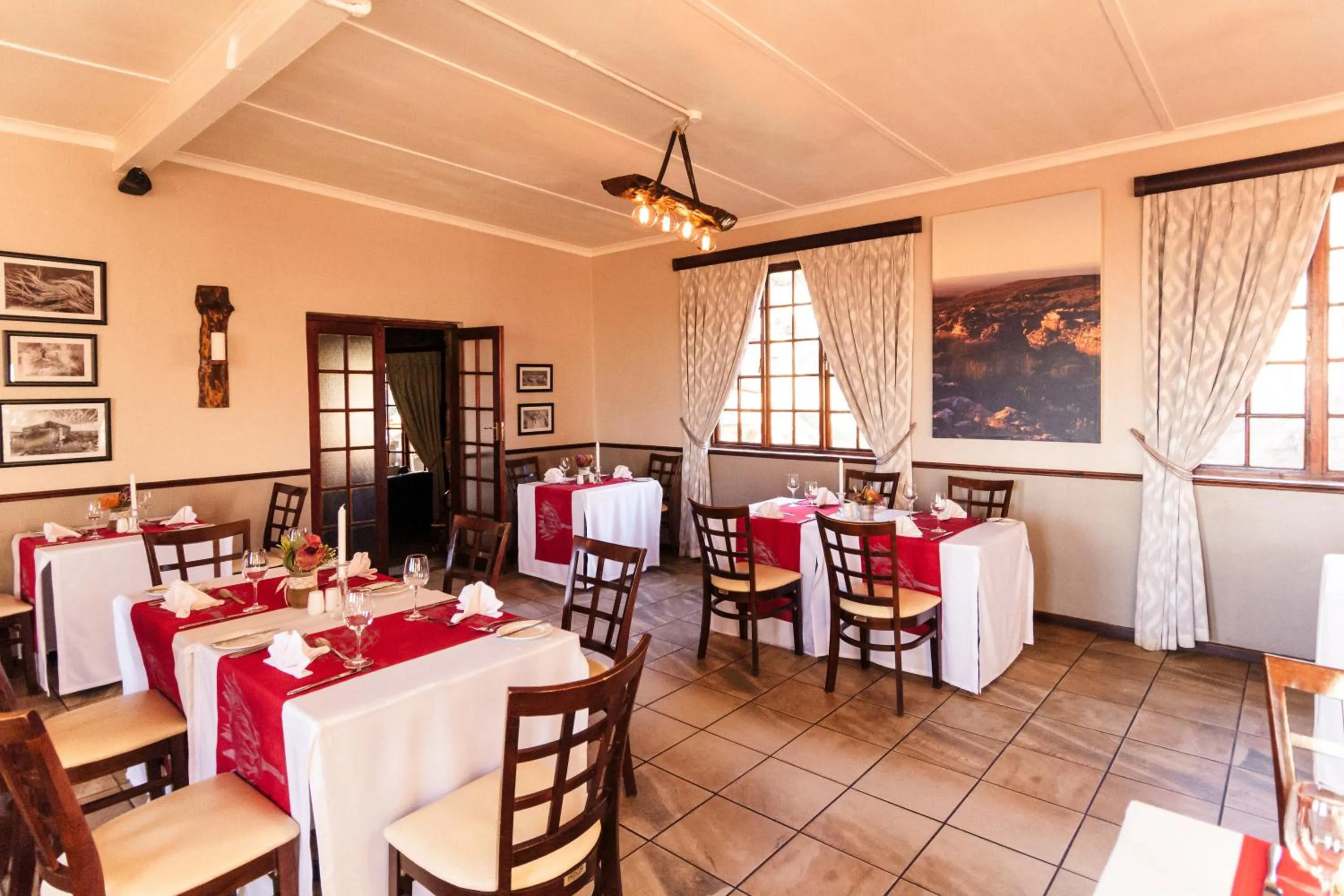 Restaurant/places to eat in Kagga Kamma Eco Lodge & Spa
