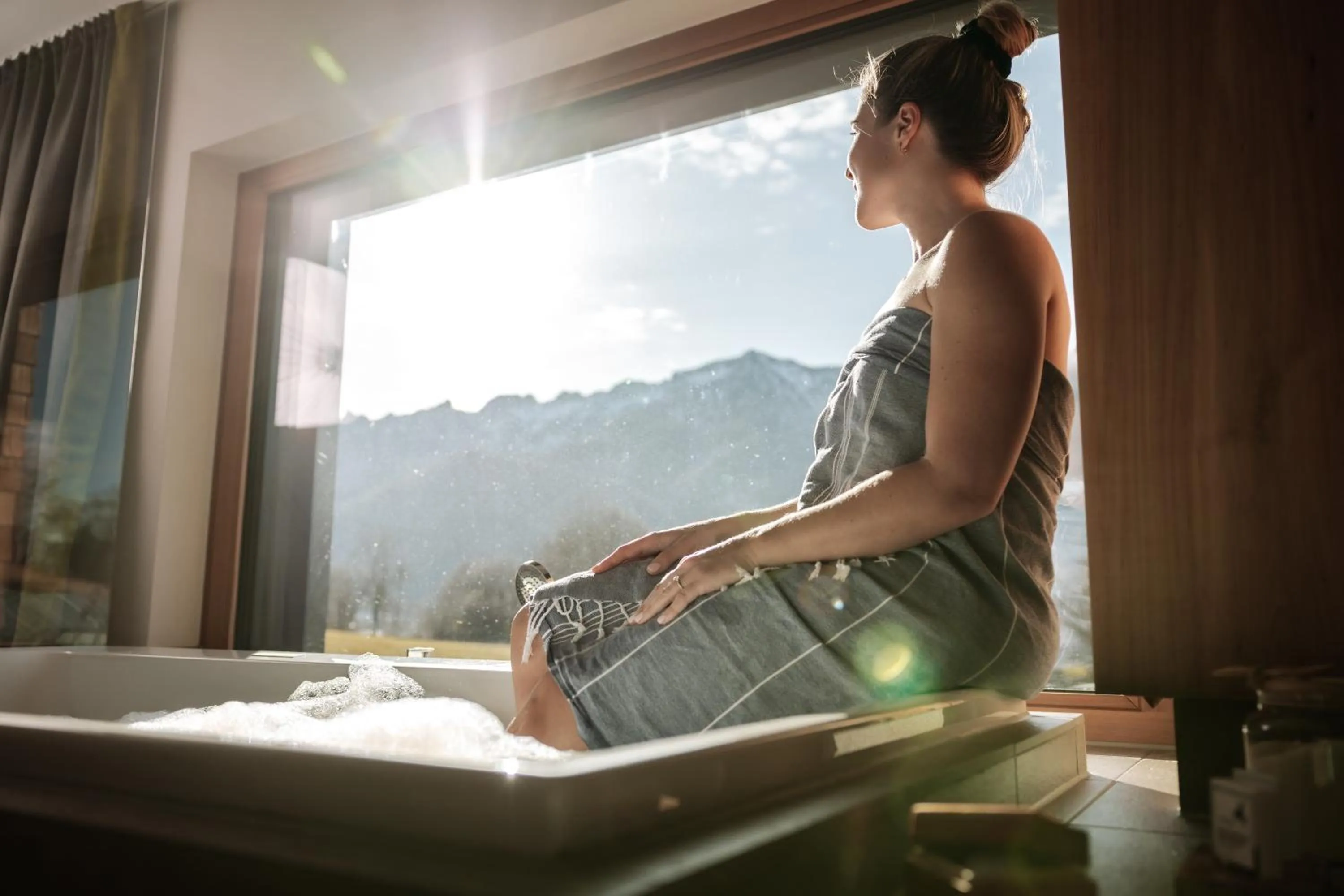 Hot Tub in Klosterhof – Alpine Hideaway & Spa