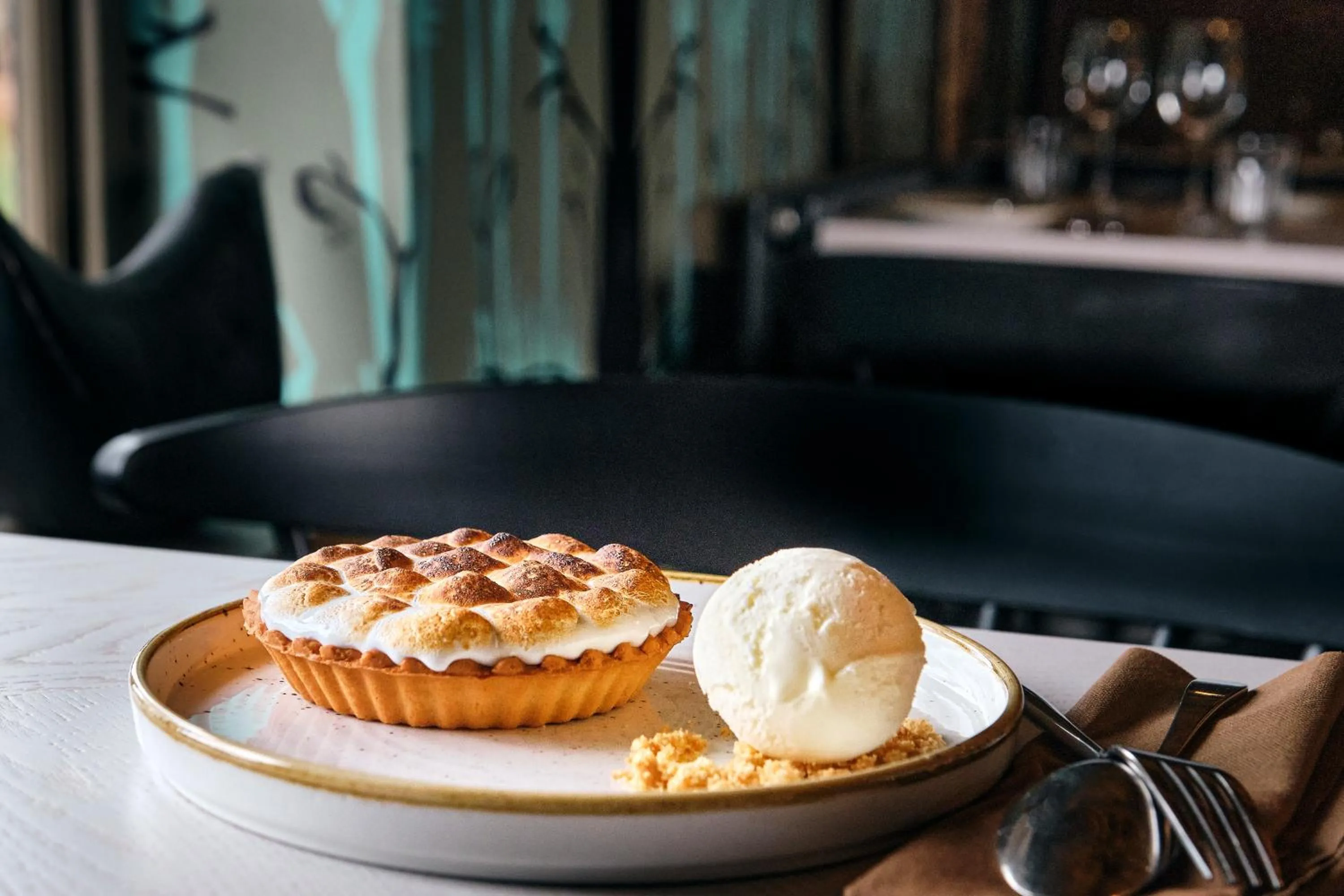 Food in The Three Blackbirds