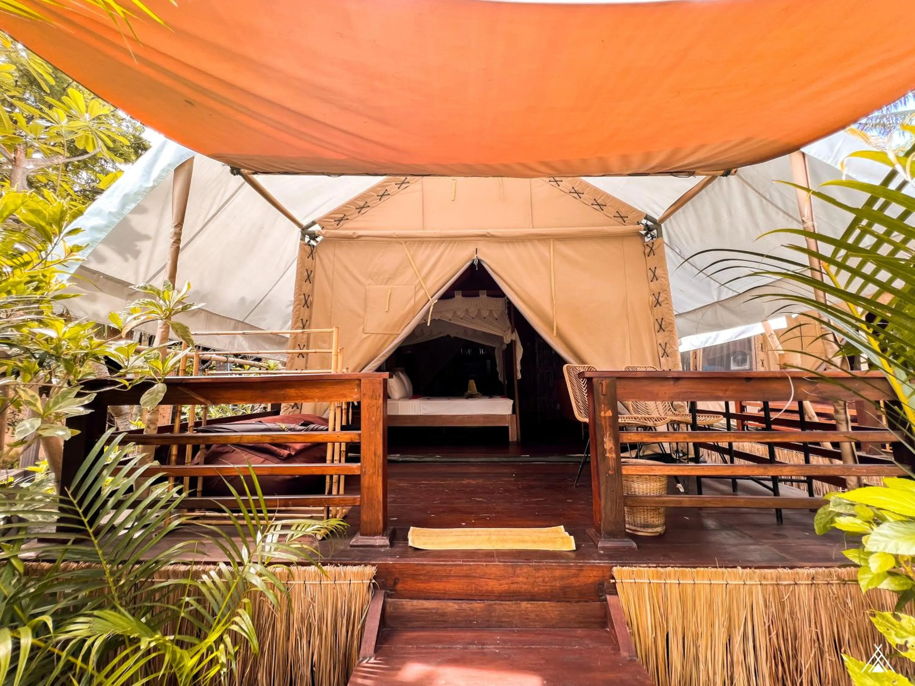 Patio in La Cocoteraie Ecolodge - Luxury Glamping Tents