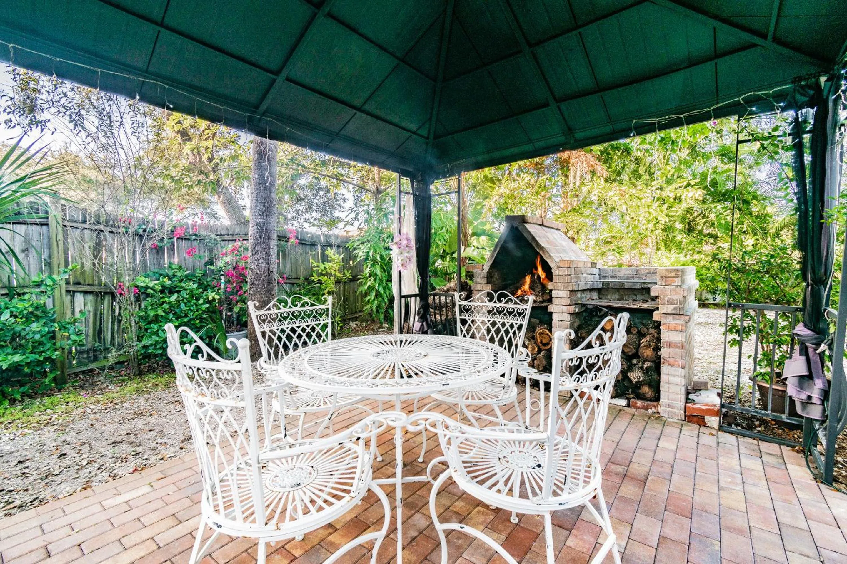 Garden in Manatee Palms