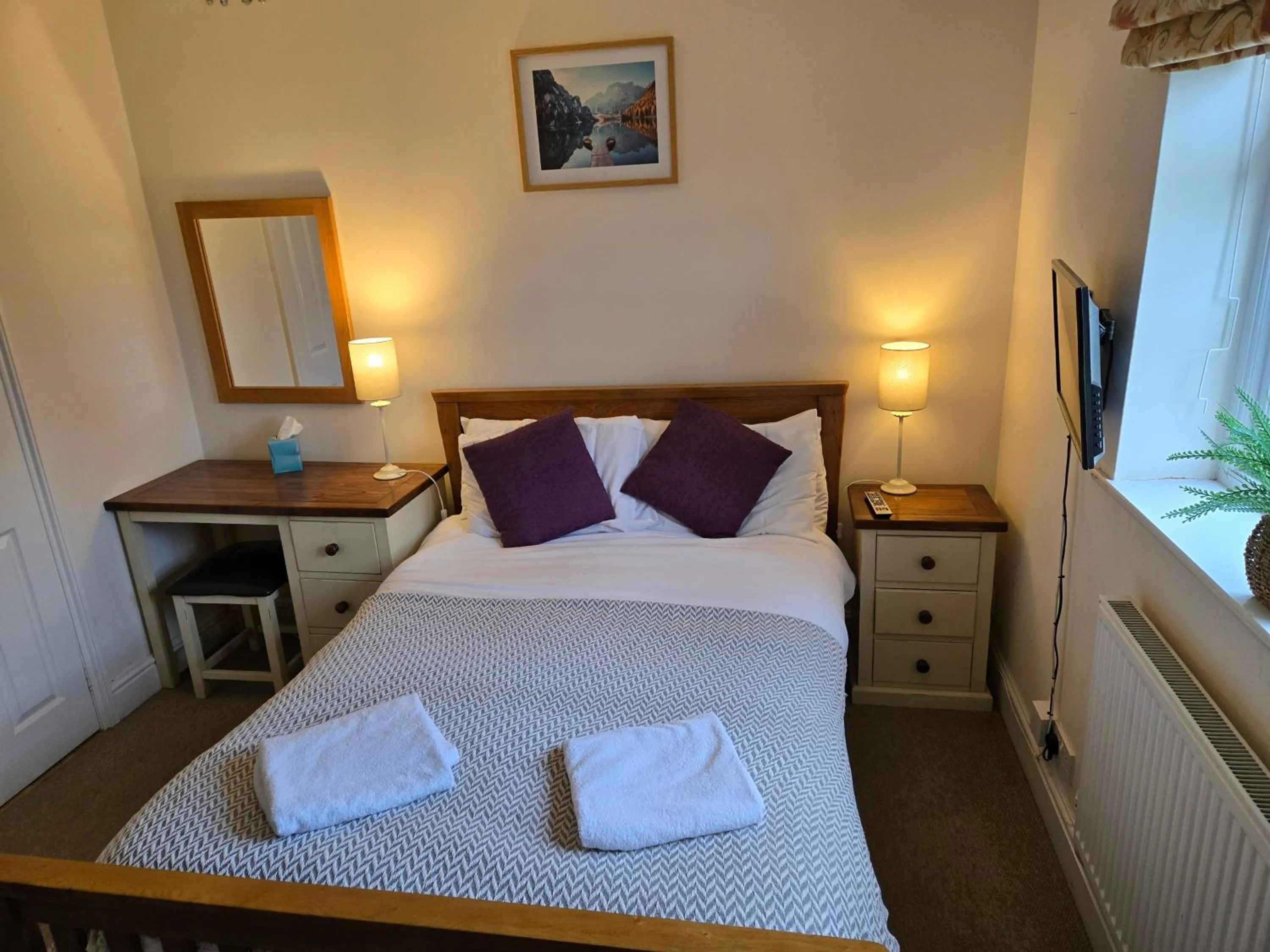 Bedroom, Bed in Wayside B&B