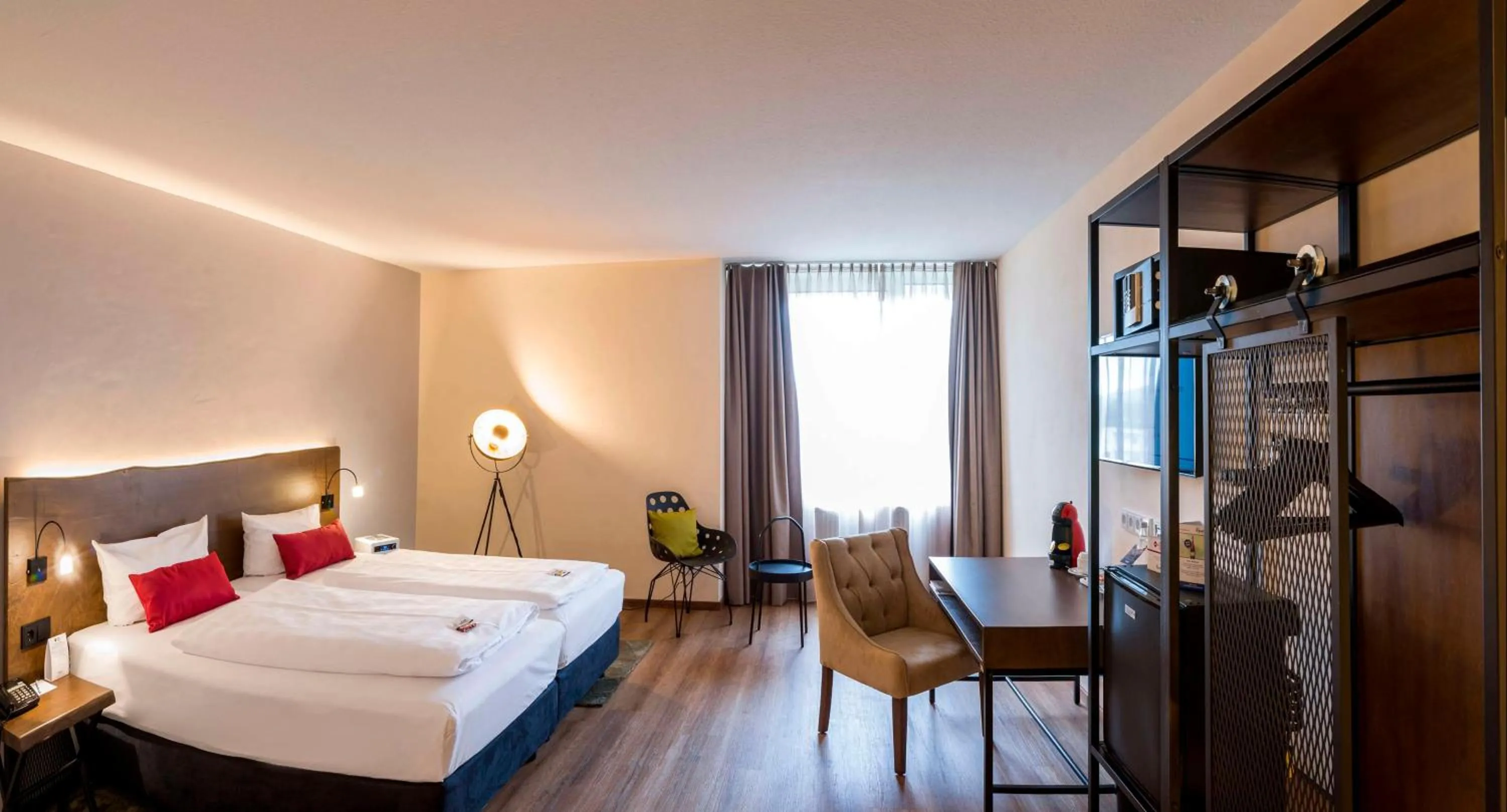 Bedroom, Bed in Best Western Plus Palatin Kongresshotel