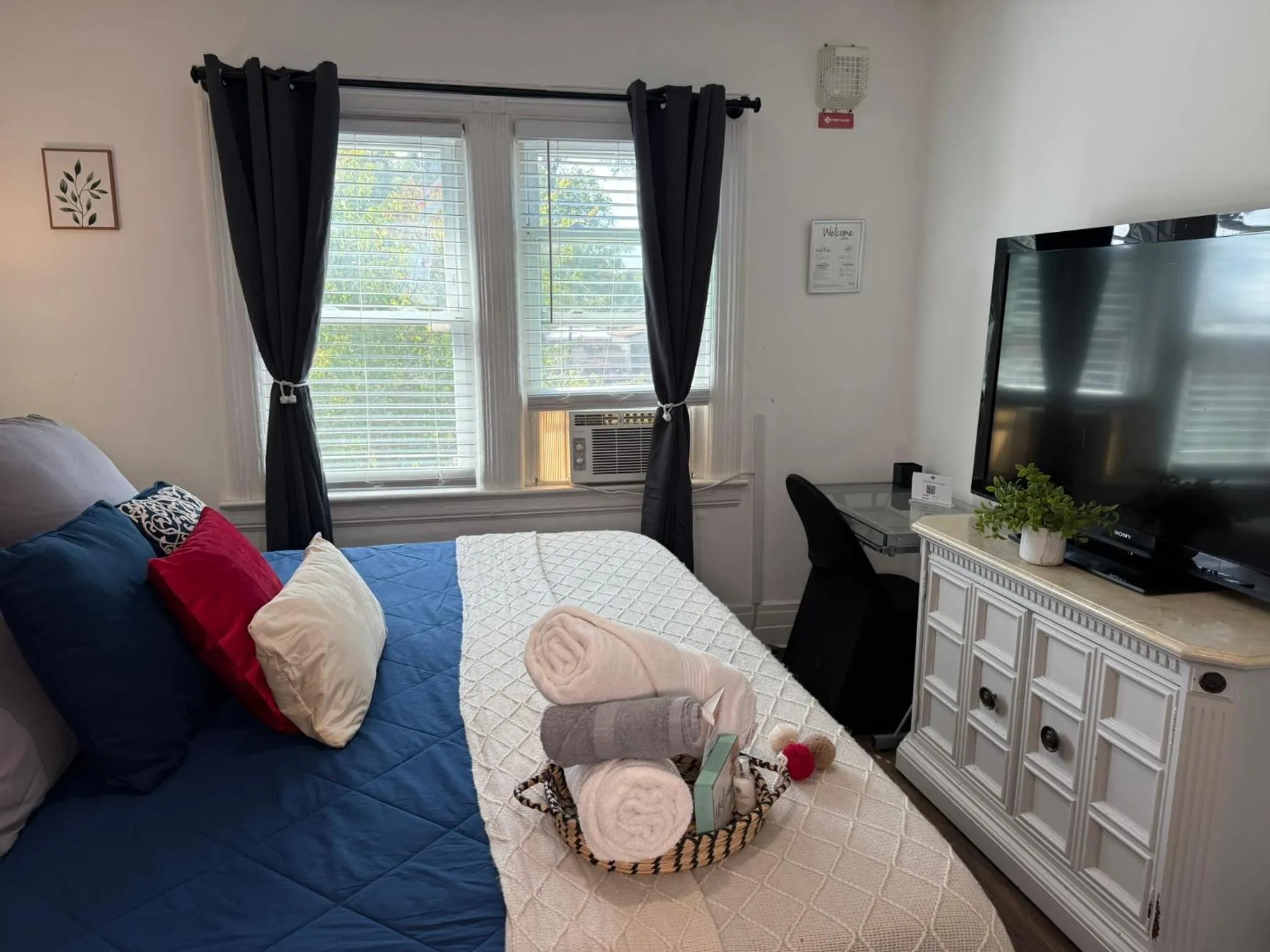 Bed in Cozy Private bedrooms Kitchen Wifi