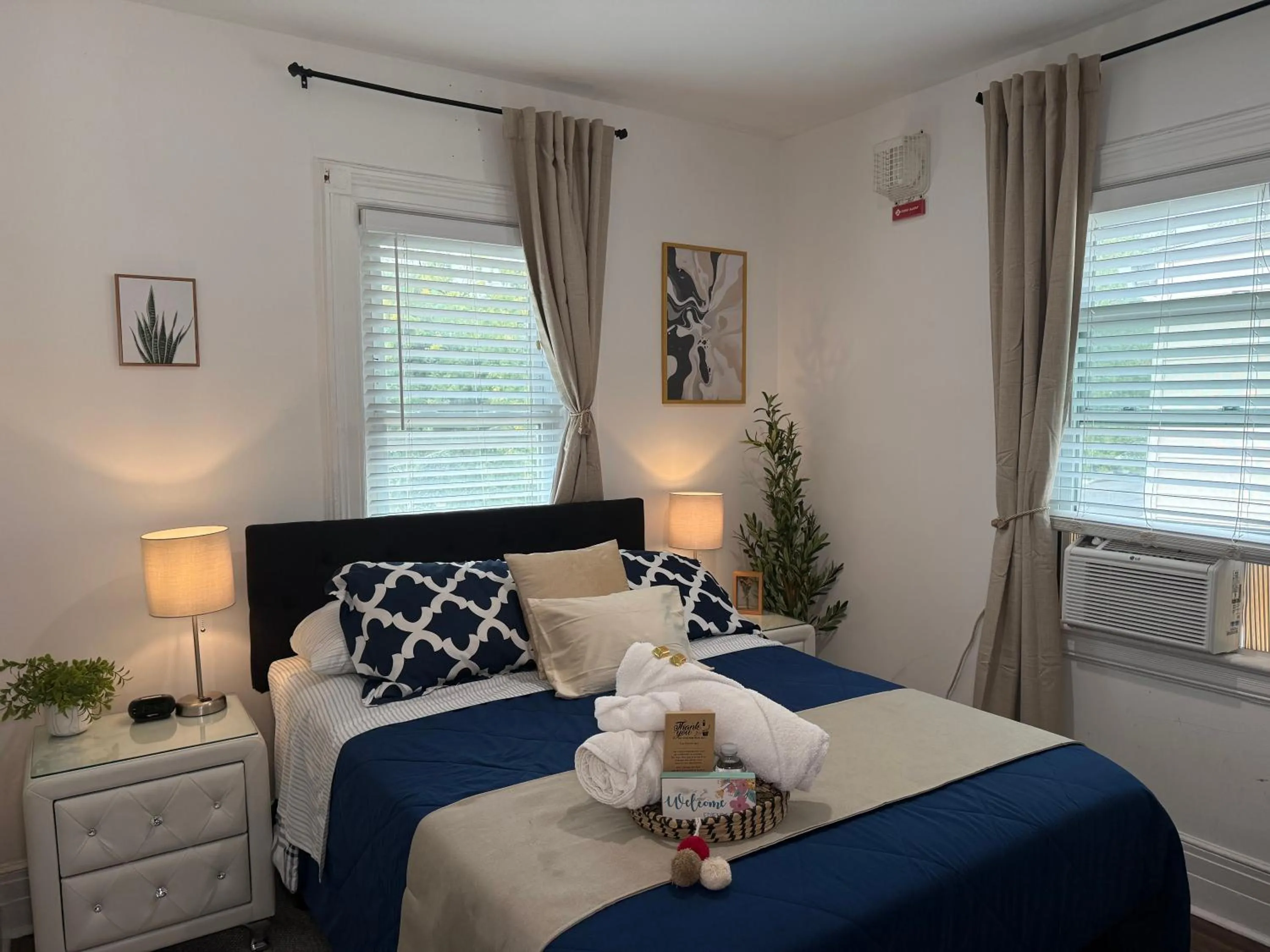 Bed in Cozy Private bedrooms Kitchen Wifi