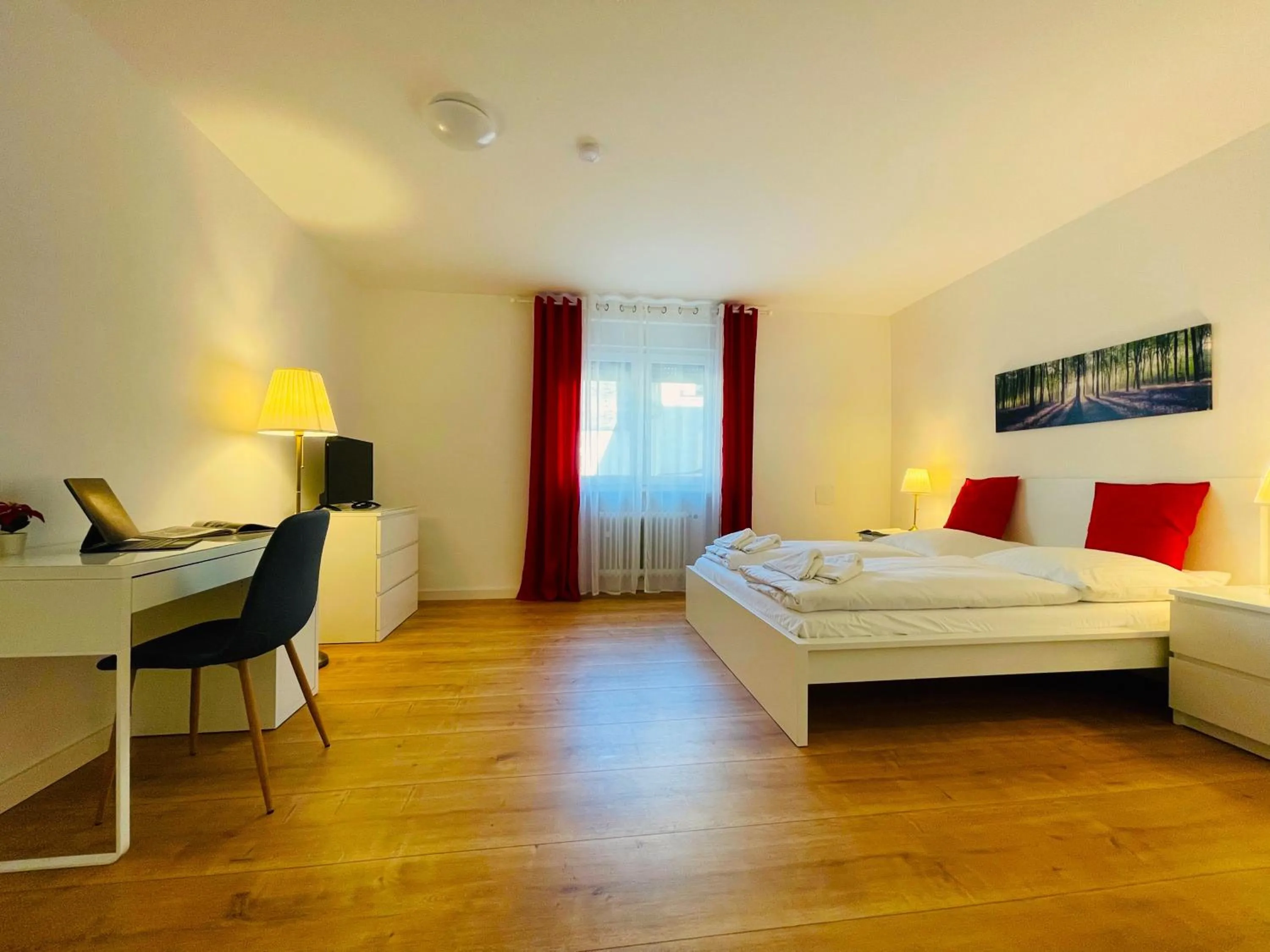 Bedroom, Bed in Hotel Moguntia