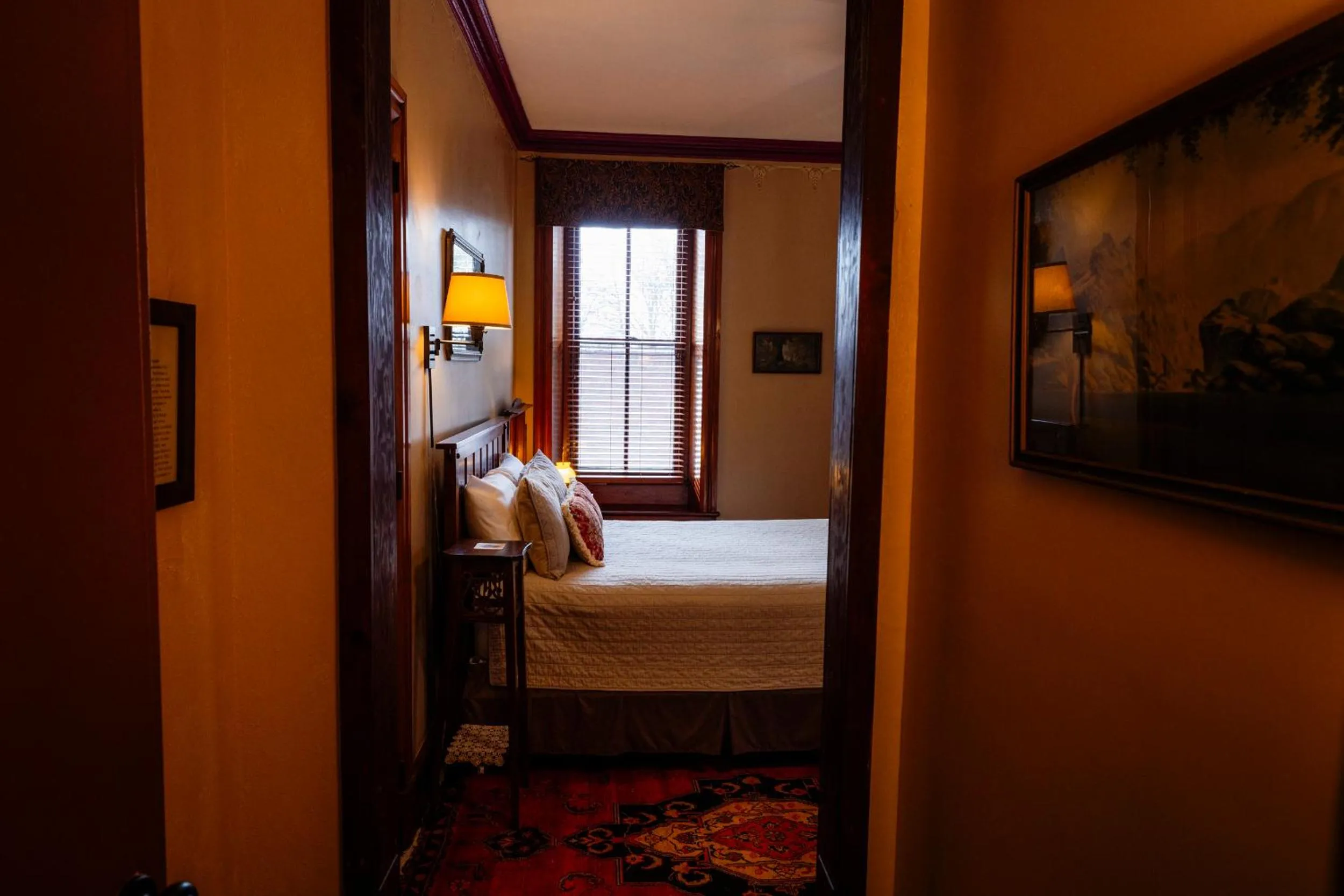 Bed in Gifford-Risley House Bed and Breakfast