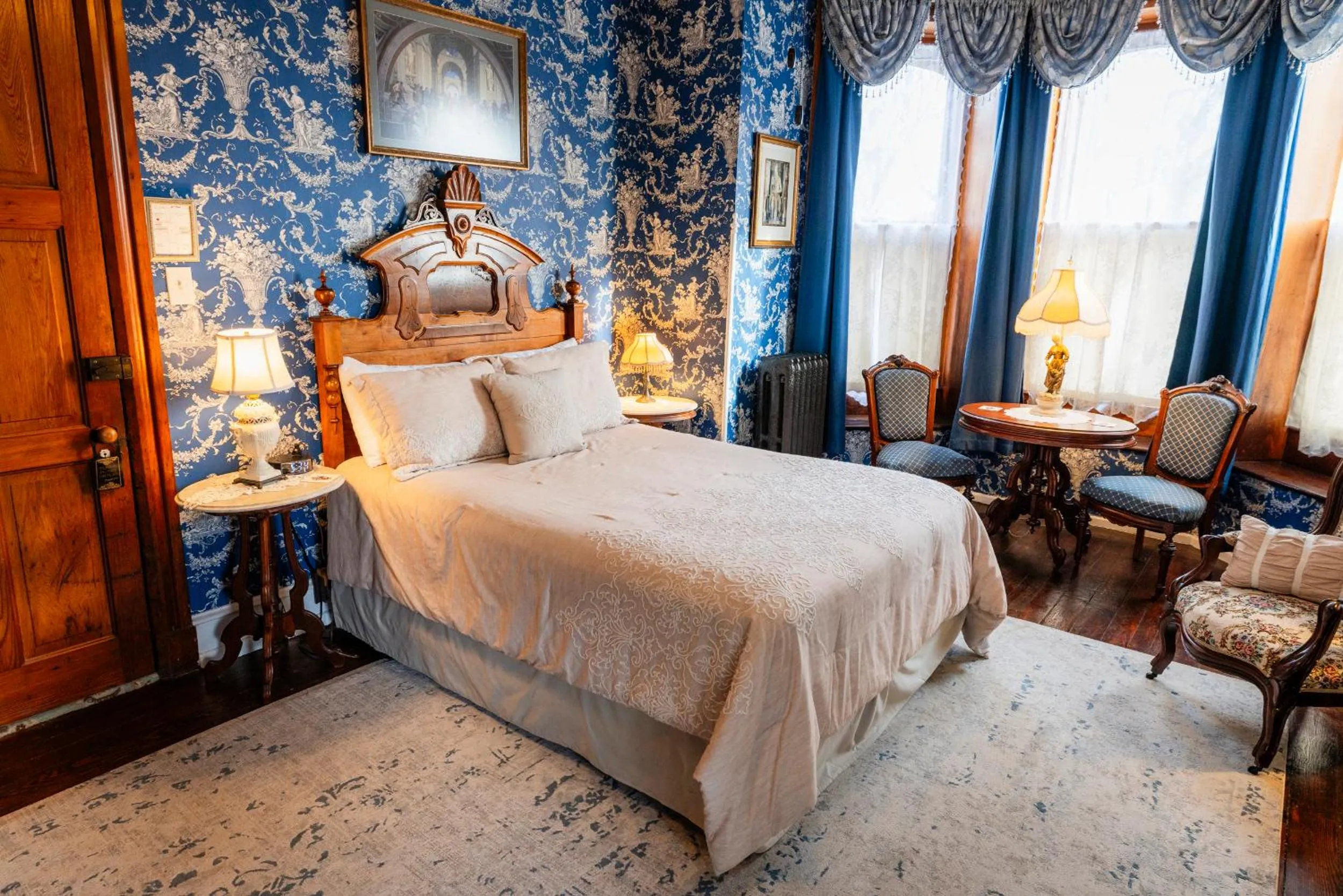 Bed in Gifford-Risley House Bed and Breakfast