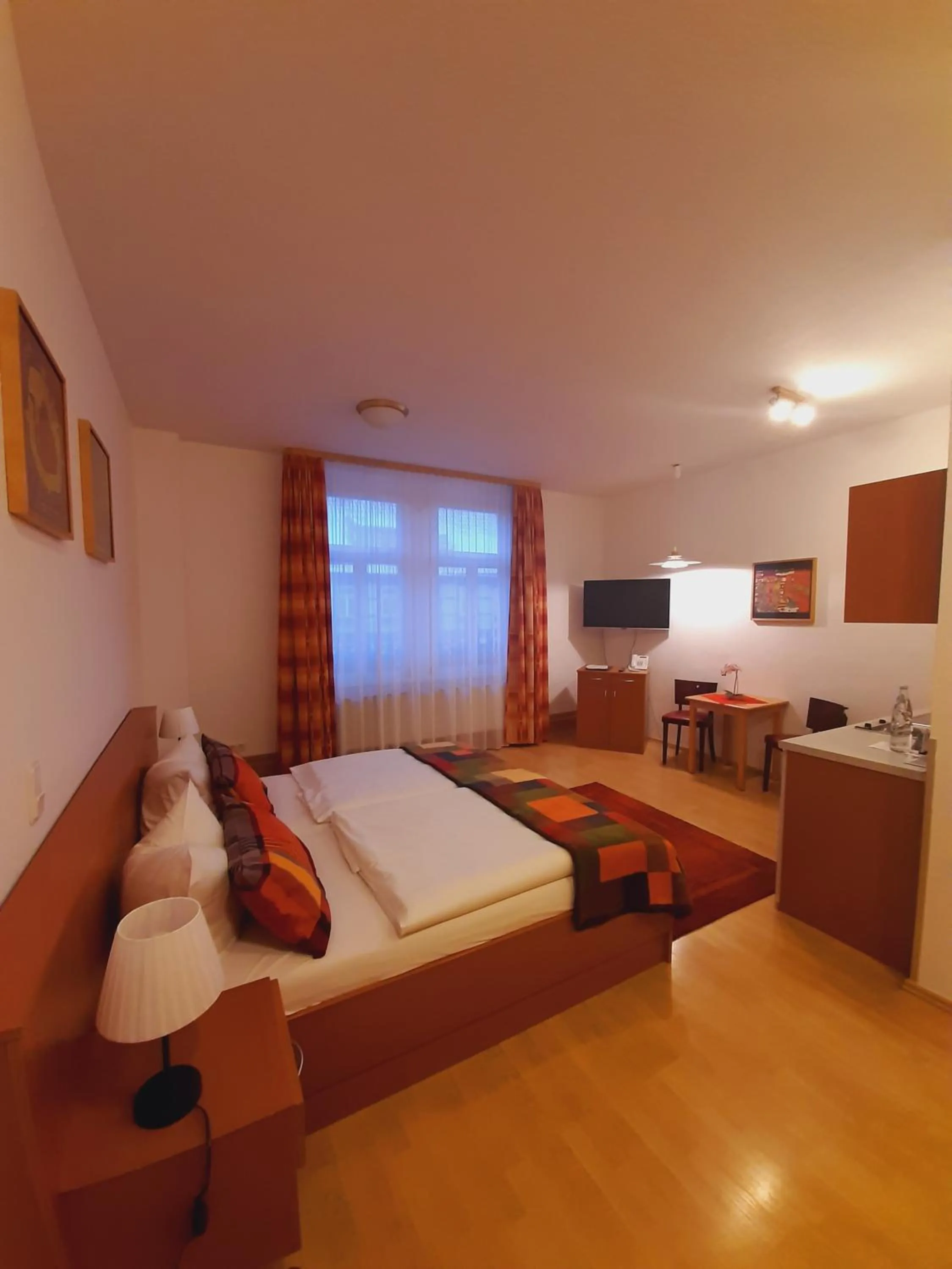 Photo of the whole room, Bed in Altwernigeröder Apparthotel