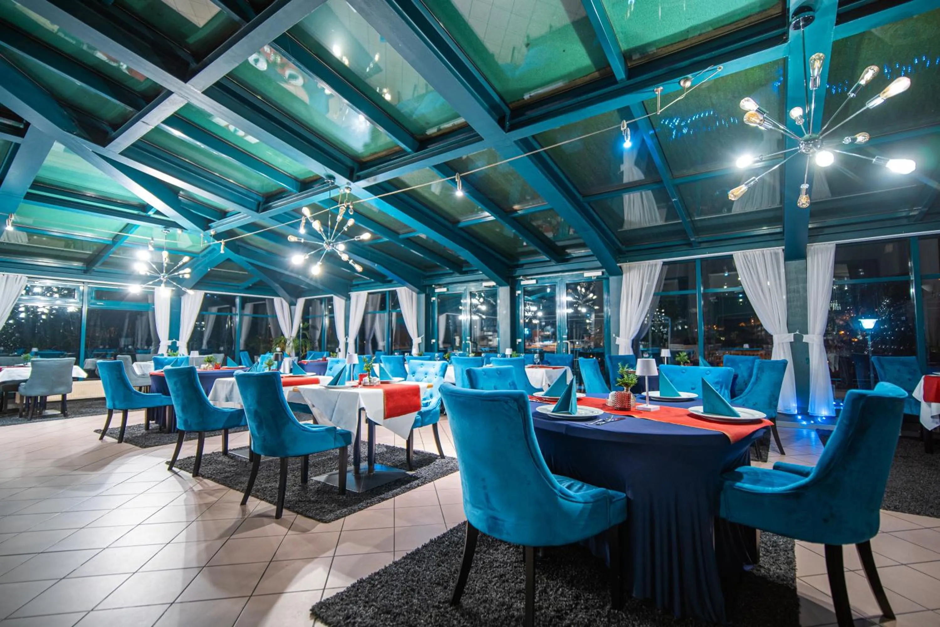 Restaurant/places to eat in Parkhotel Waldschlösschen