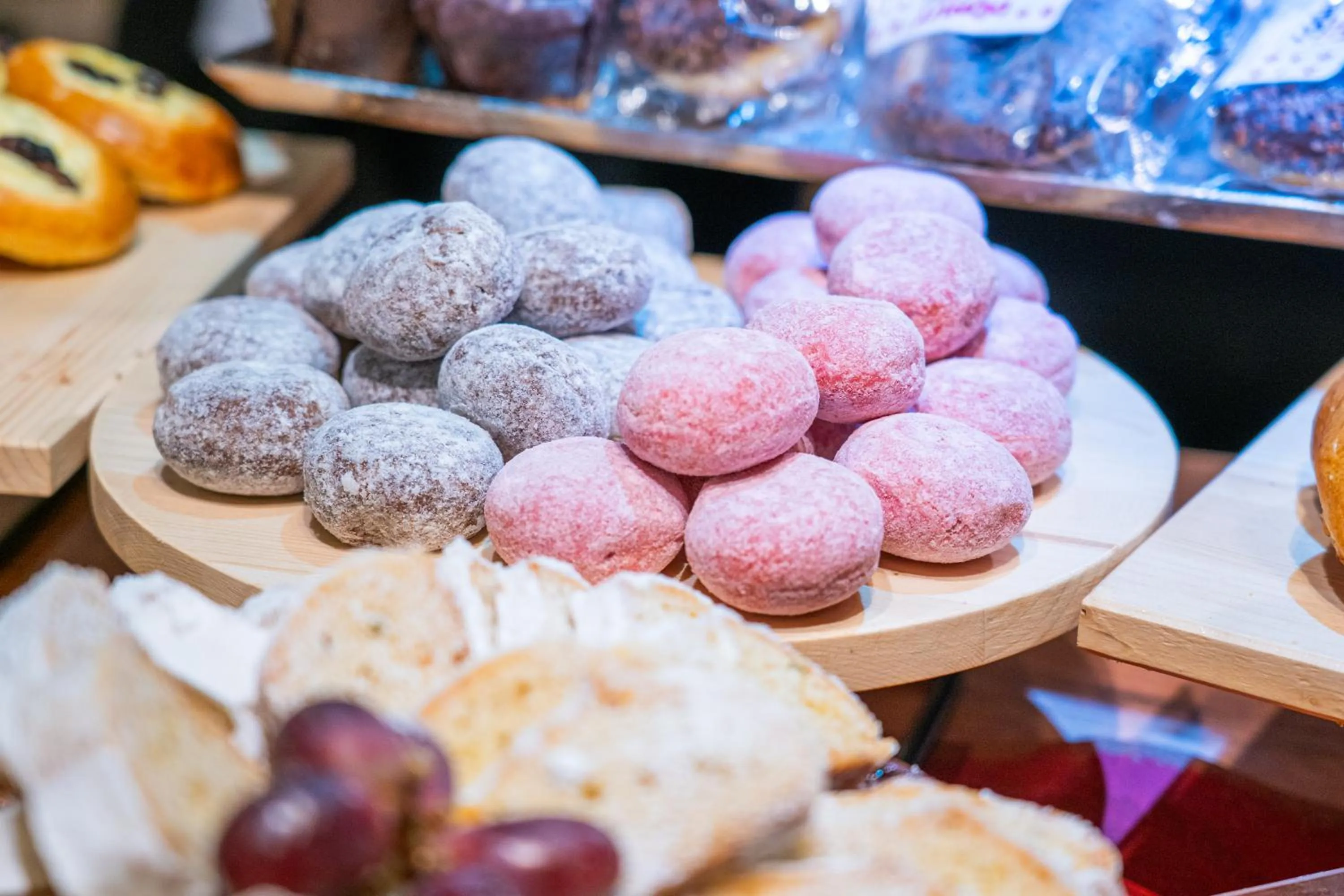 Buffet breakfast in Parkhotel Waldschlösschen