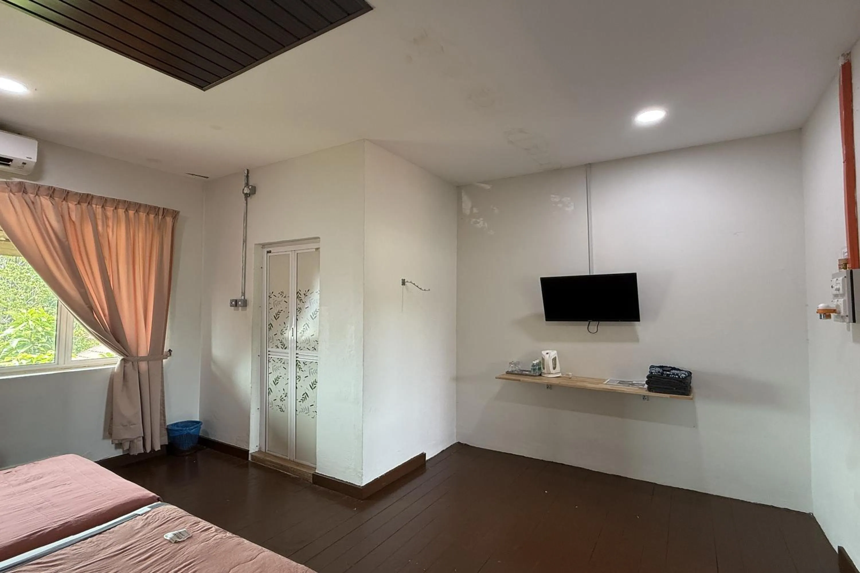 Bed in Inapan Taman Herba