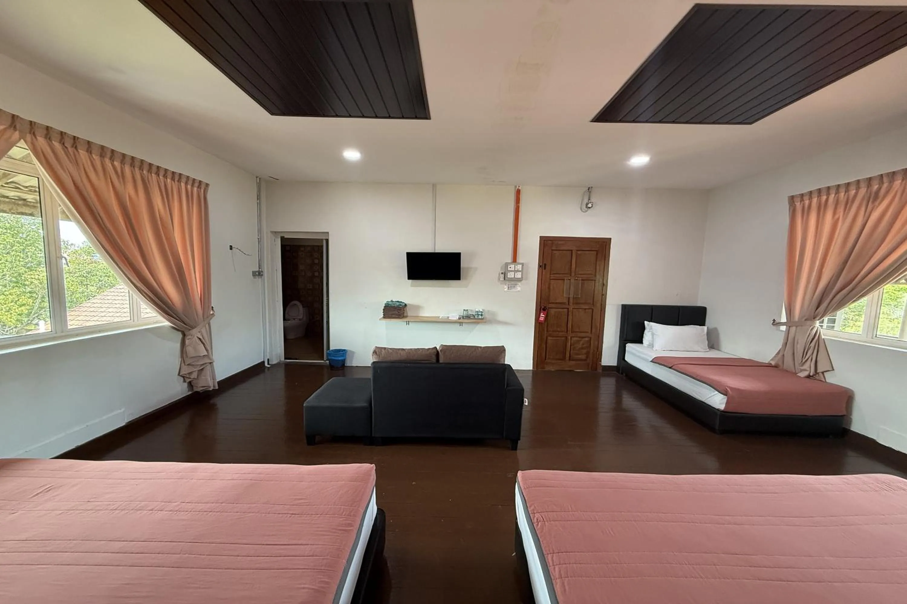 Bed in Inapan Taman Herba