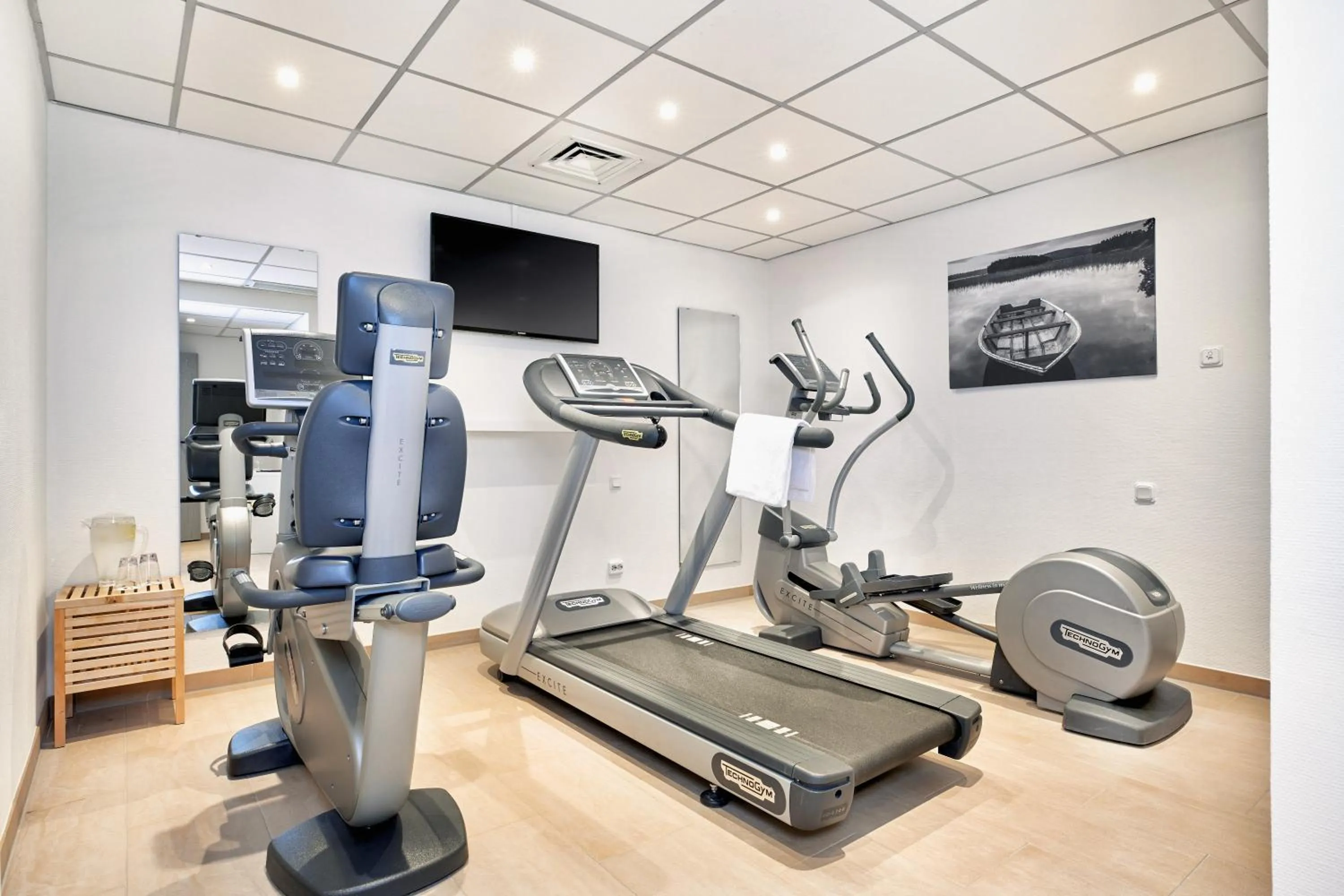 Fitness centre/facilities in H+ Hotel Frankfurt Airport West