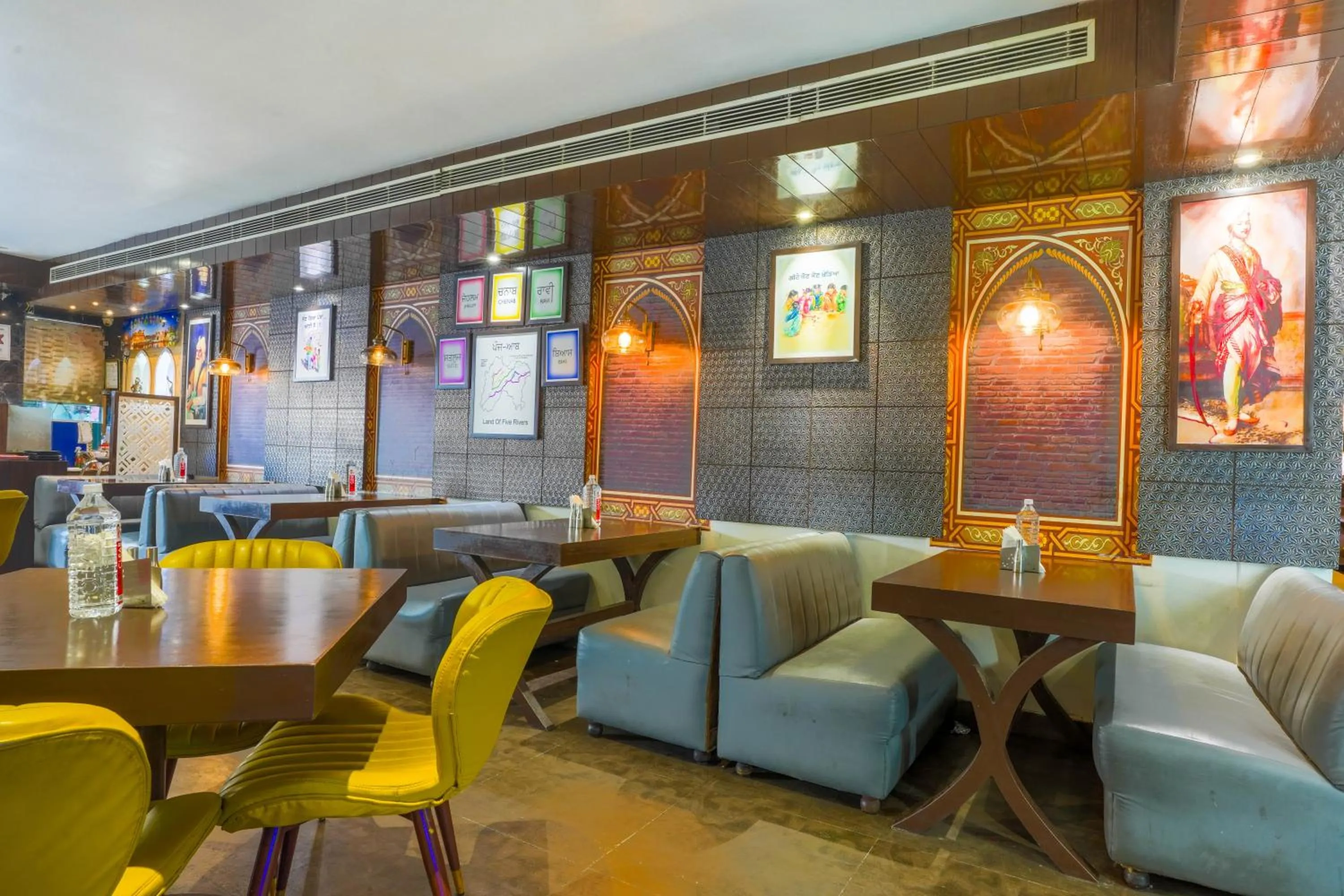 Restaurant/places to eat in Stamps Golden Lagoon by Eight Continents - Opposite to Golden Temple