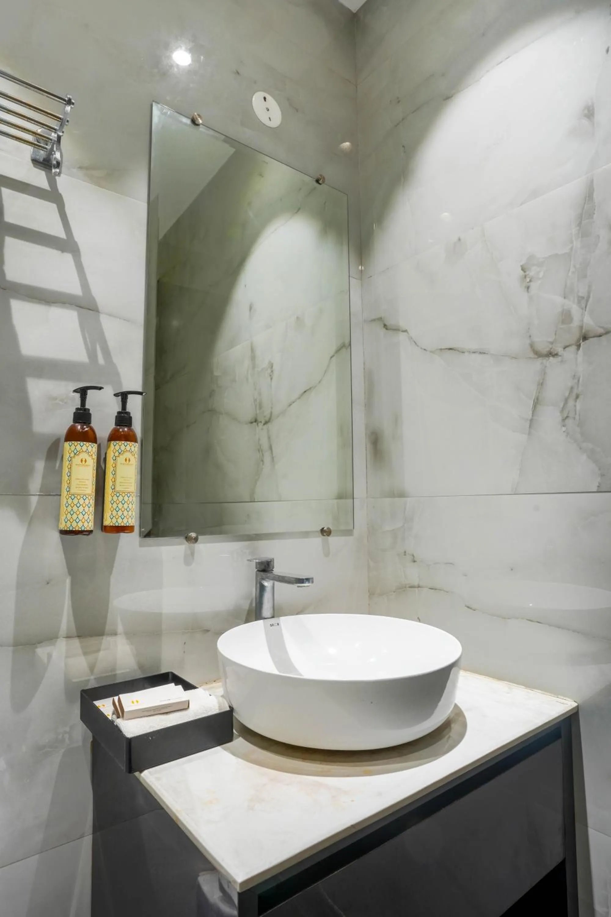 Bathroom in Stamps Golden Lagoon by Eight Continents - Opposite to Golden Temple