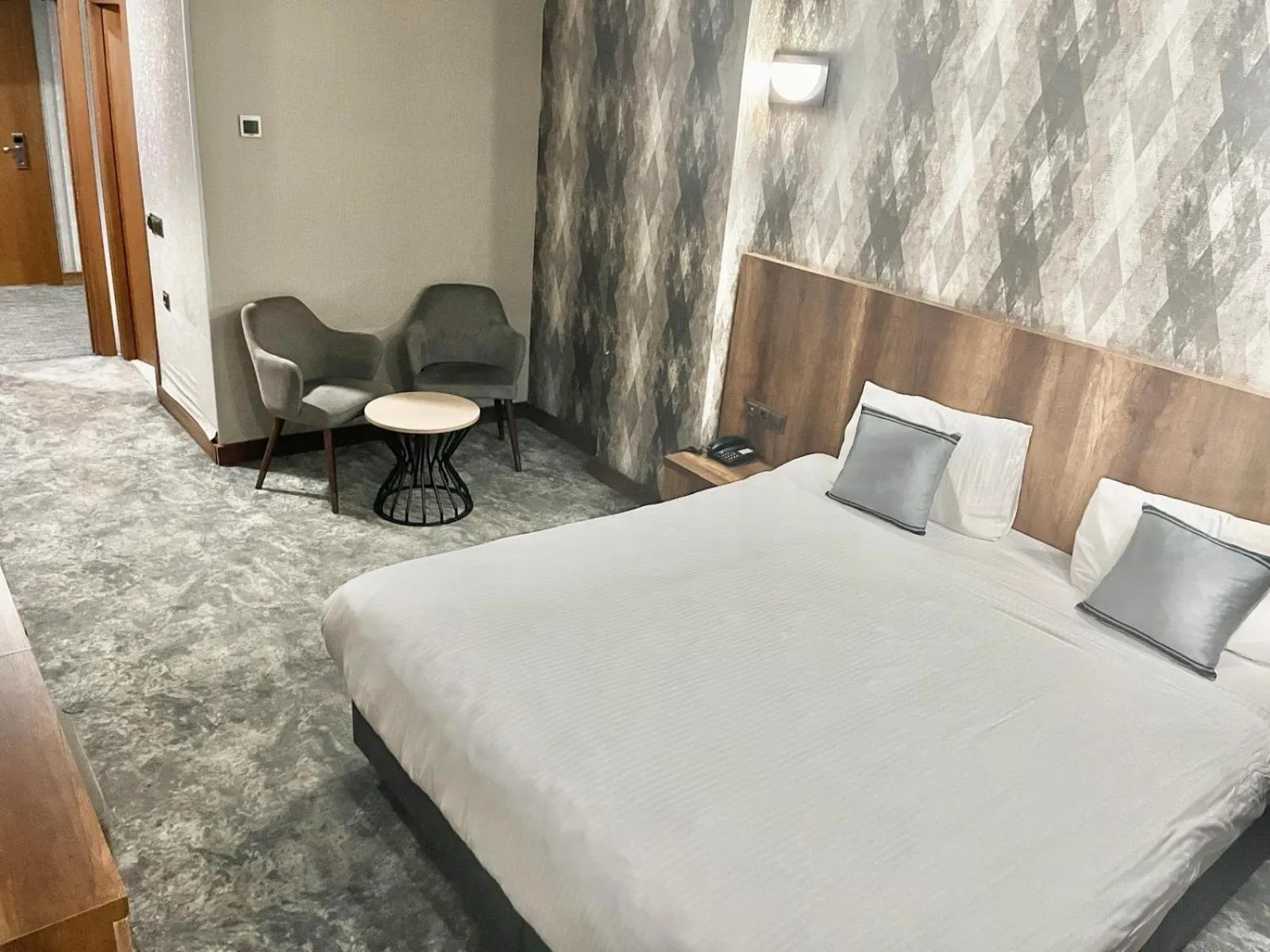 Bedroom, Bed in Istanbul Airport Express Hotel