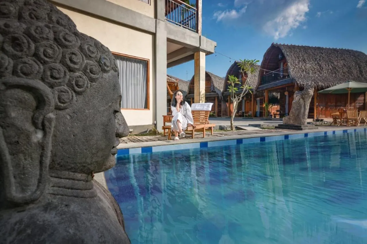 Swimming pool in Khanaya Hotel Borobudur