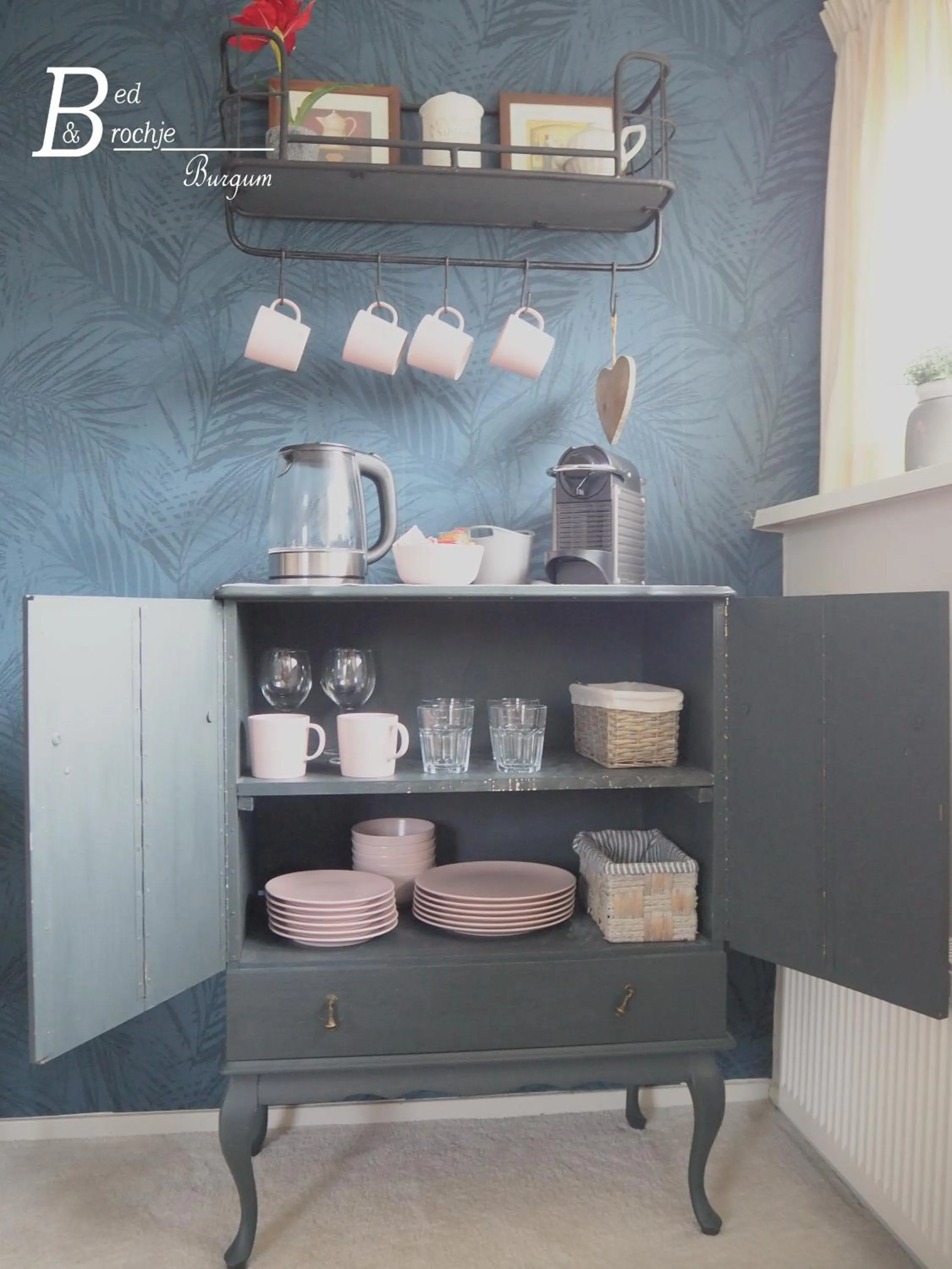 Coffee/tea facilities in Bed & Brochje Burgum