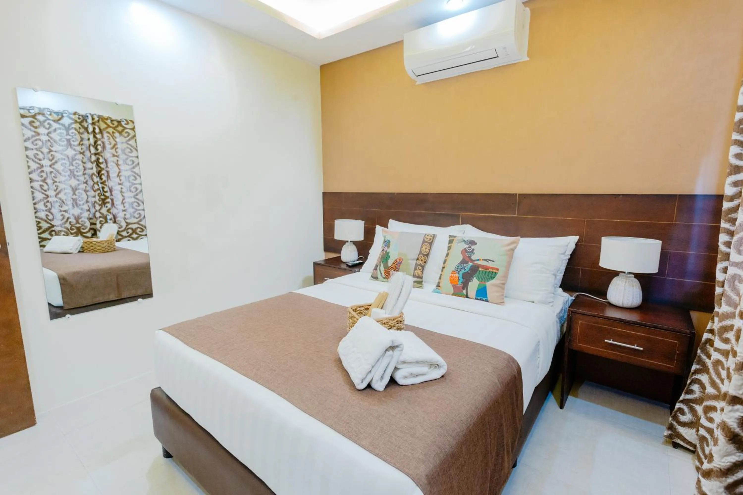 Bed in Spacio Caliraya Bed & Breakfast