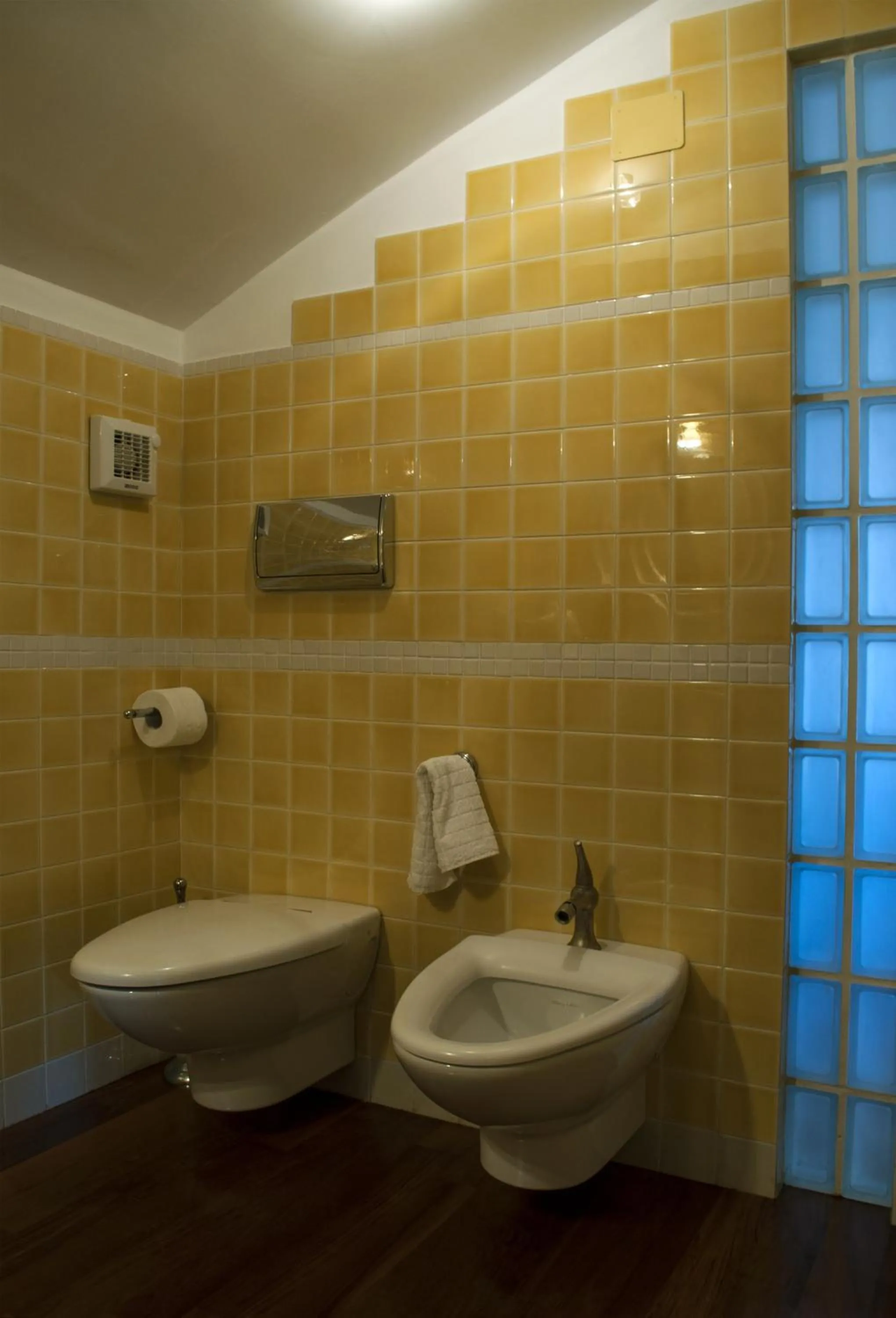 Toilet in Residence Zelzar