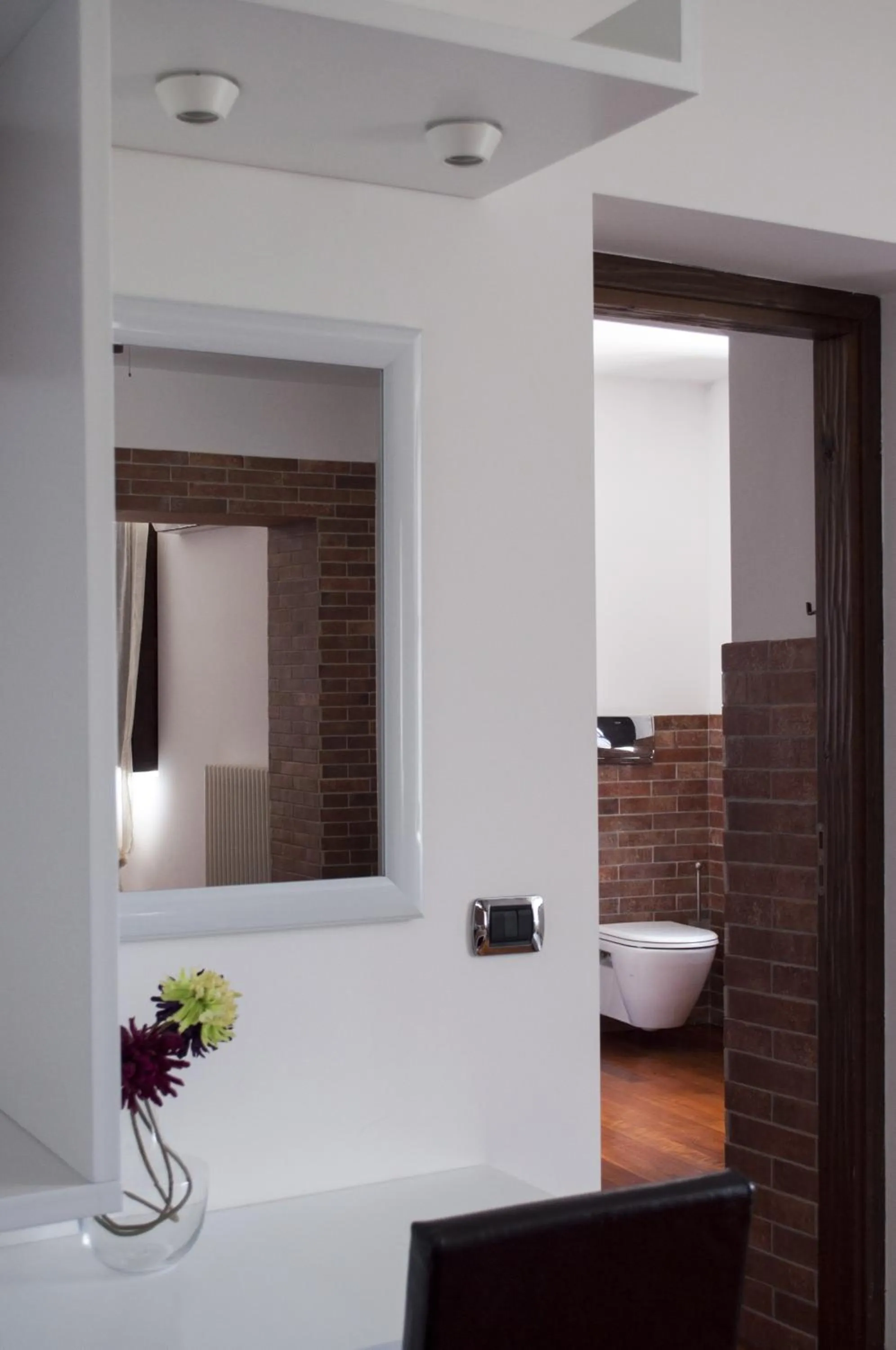 Decorative detail, Bed in Residence Zelzar