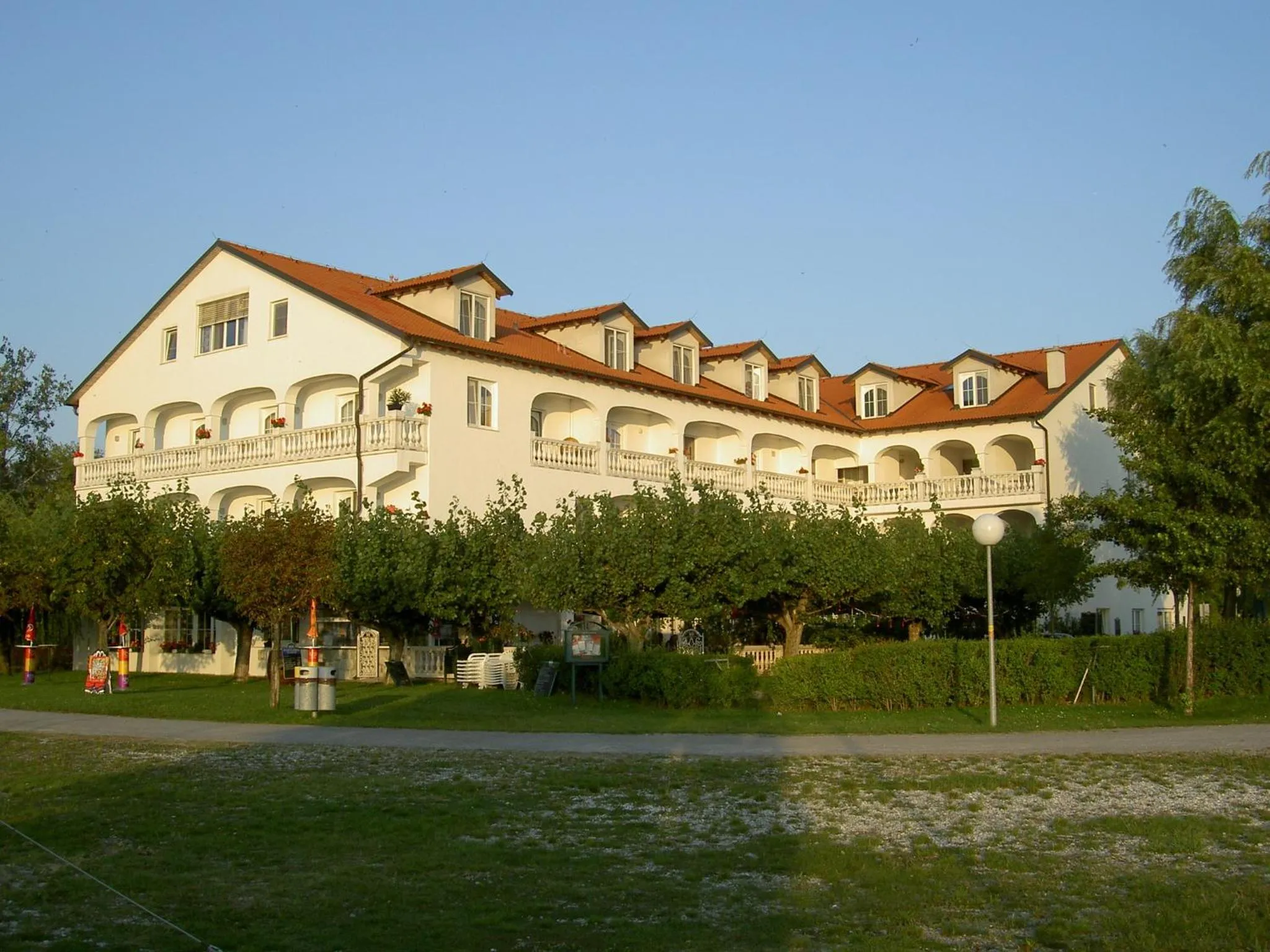 Facade/entrance in Seehotel Herlinde