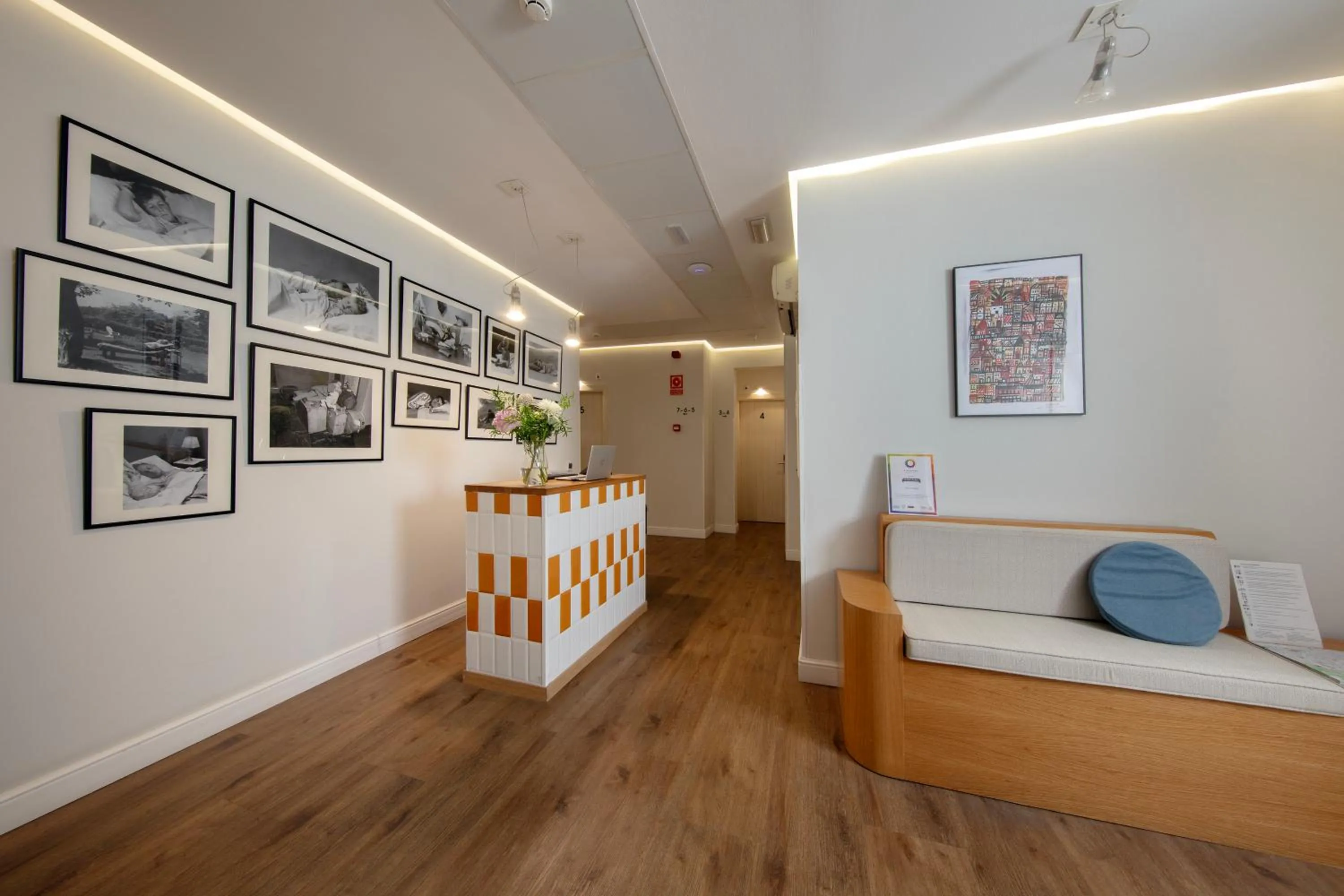 Lobby or reception, Bed in Som Nit Born