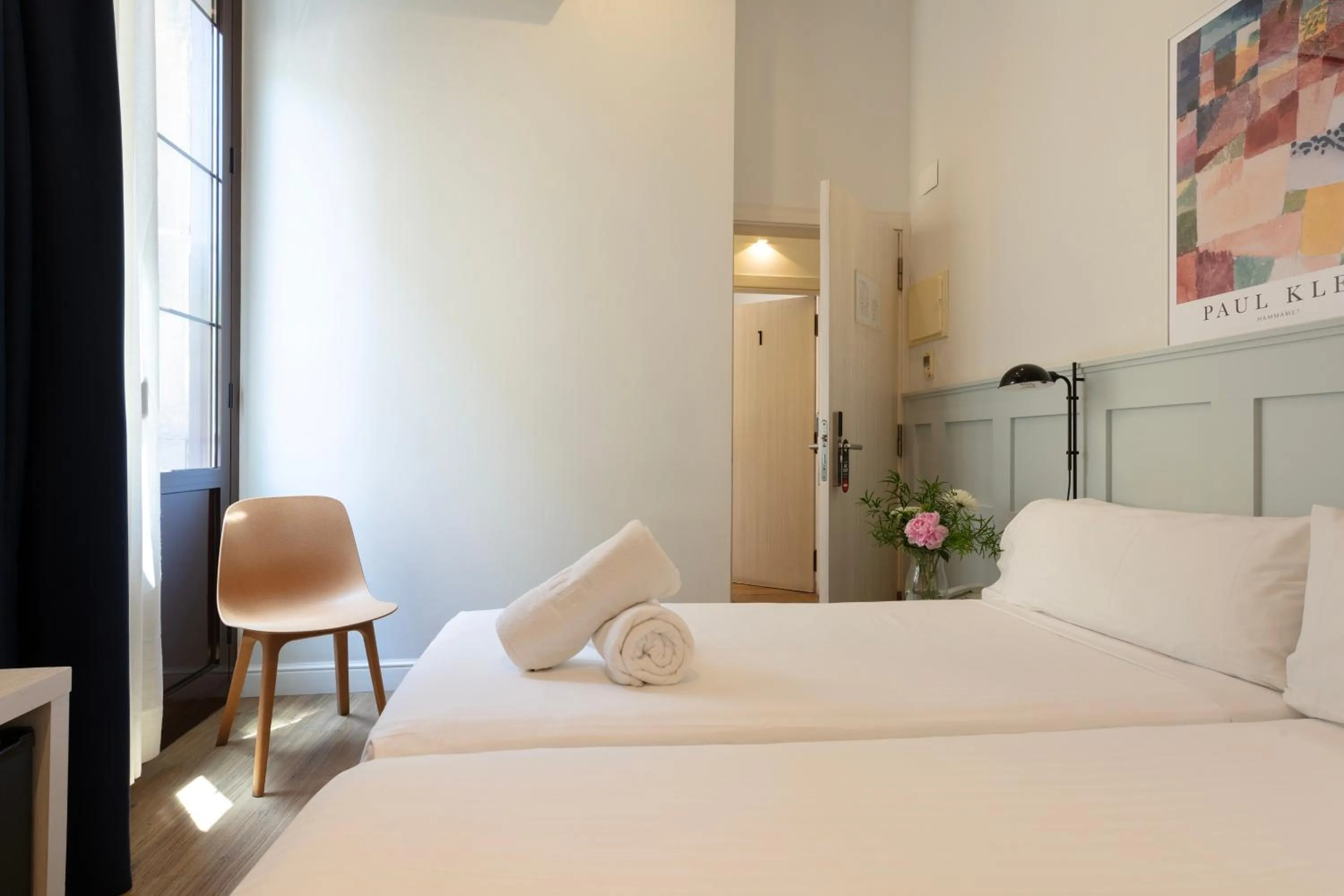 Bedroom, Bed in Som Nit Born