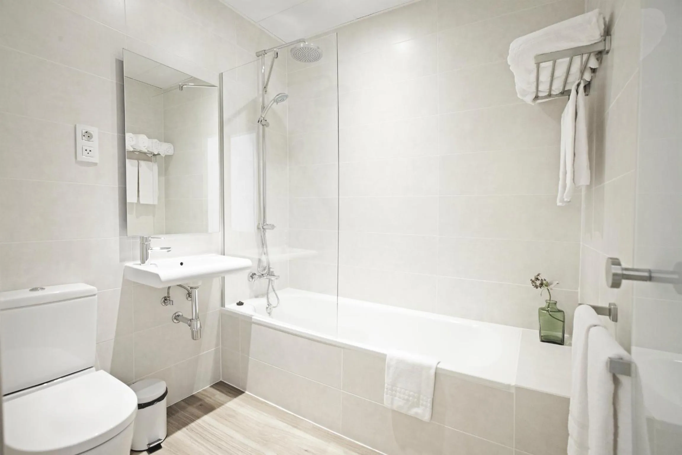 Bathroom in Som Nit Born