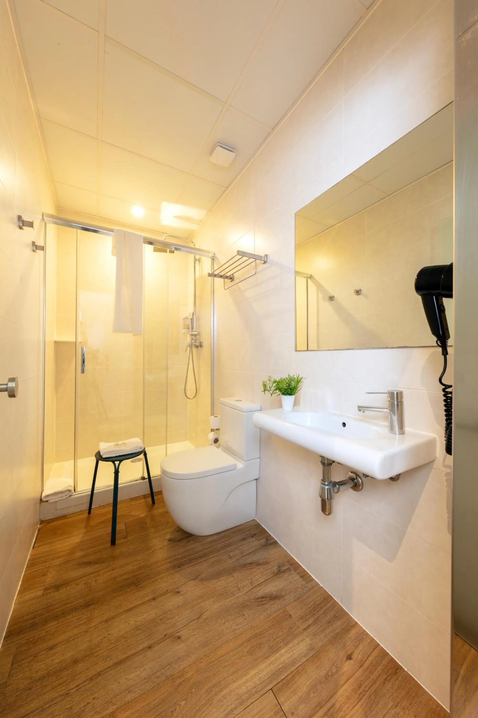 Bathroom in Som Nit Born