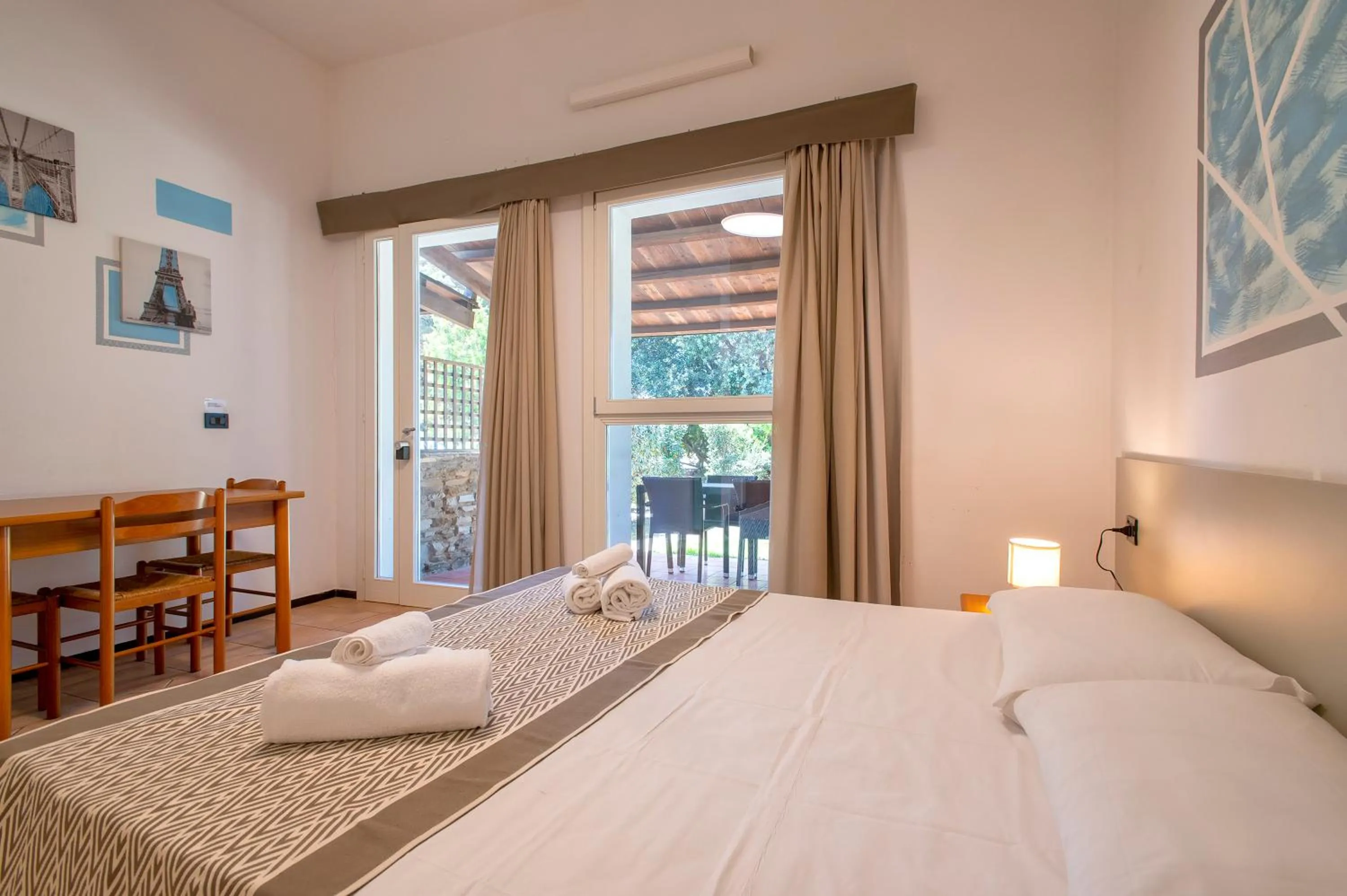 Photo of the whole room, Bed in Residence Le Vele