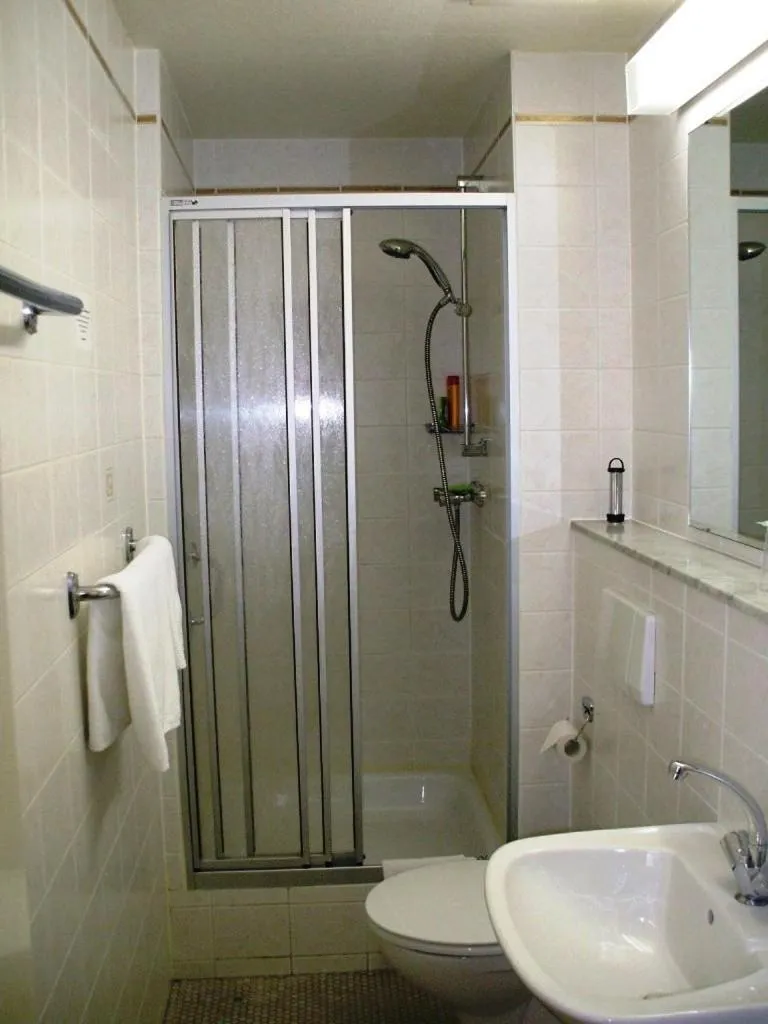 Bathroom in Hotel Messe am Funkturm