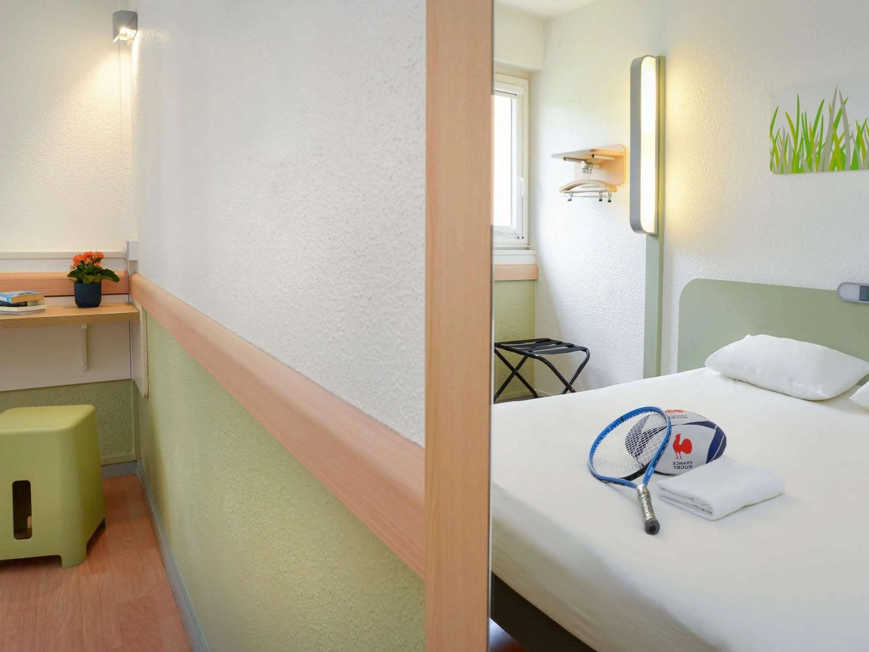 Bedroom, Bed in ibis budget Toulouse Centre Gare