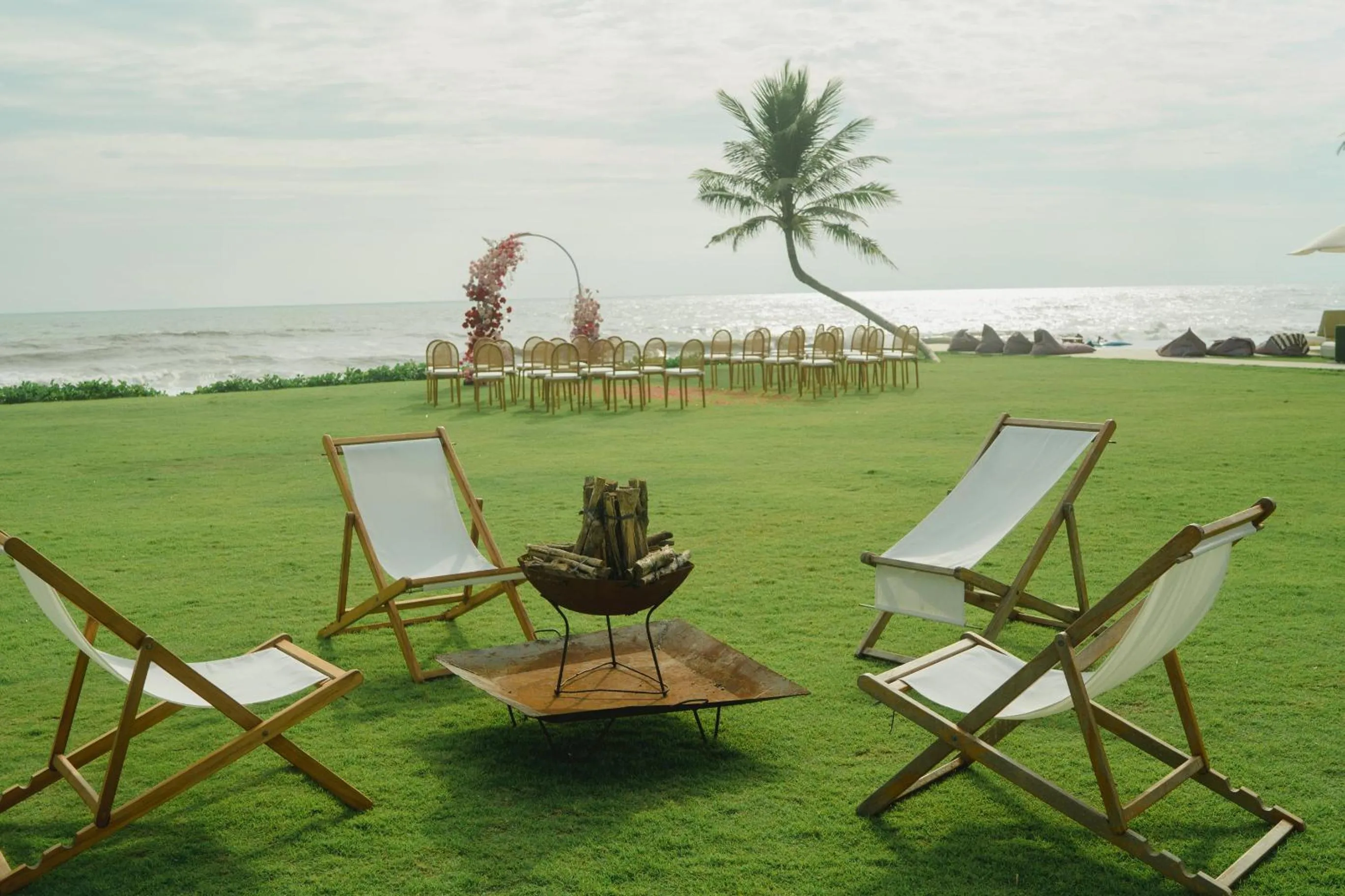 Restaurant/places to eat in Bali Beach Glamping