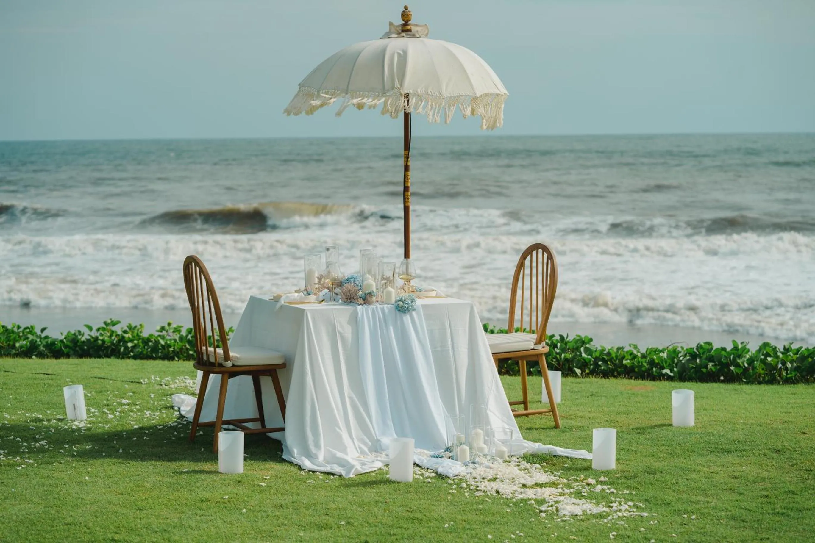 Restaurant/places to eat in Bali Beach Glamping