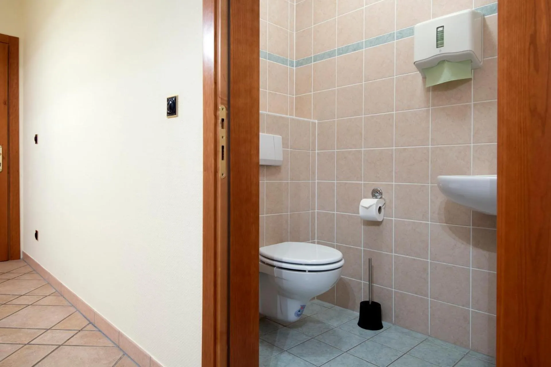 Toilet in Hotel am Luisenplatz