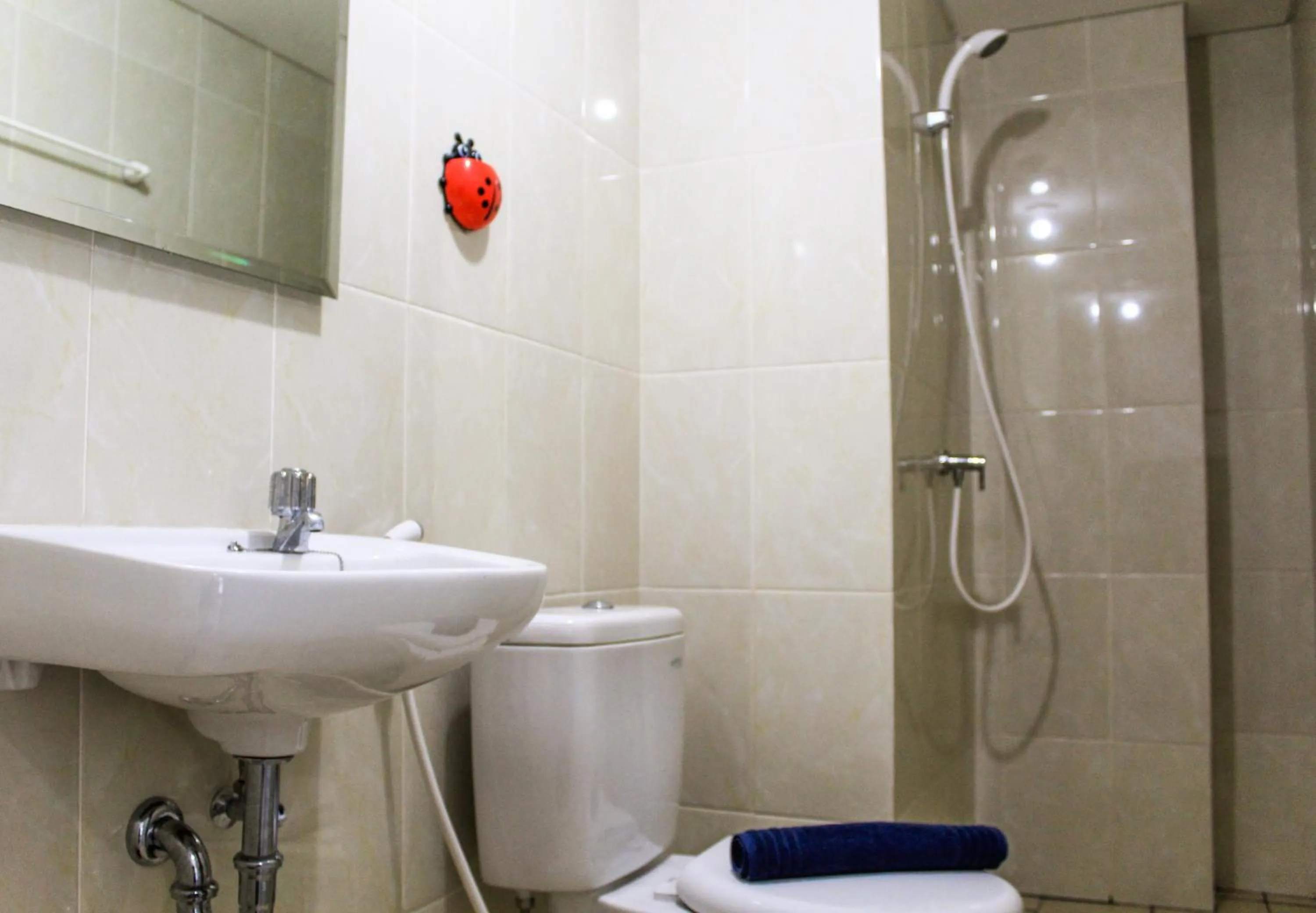 Relaxing 2BR Apartment at M-Town Residence By Travelio