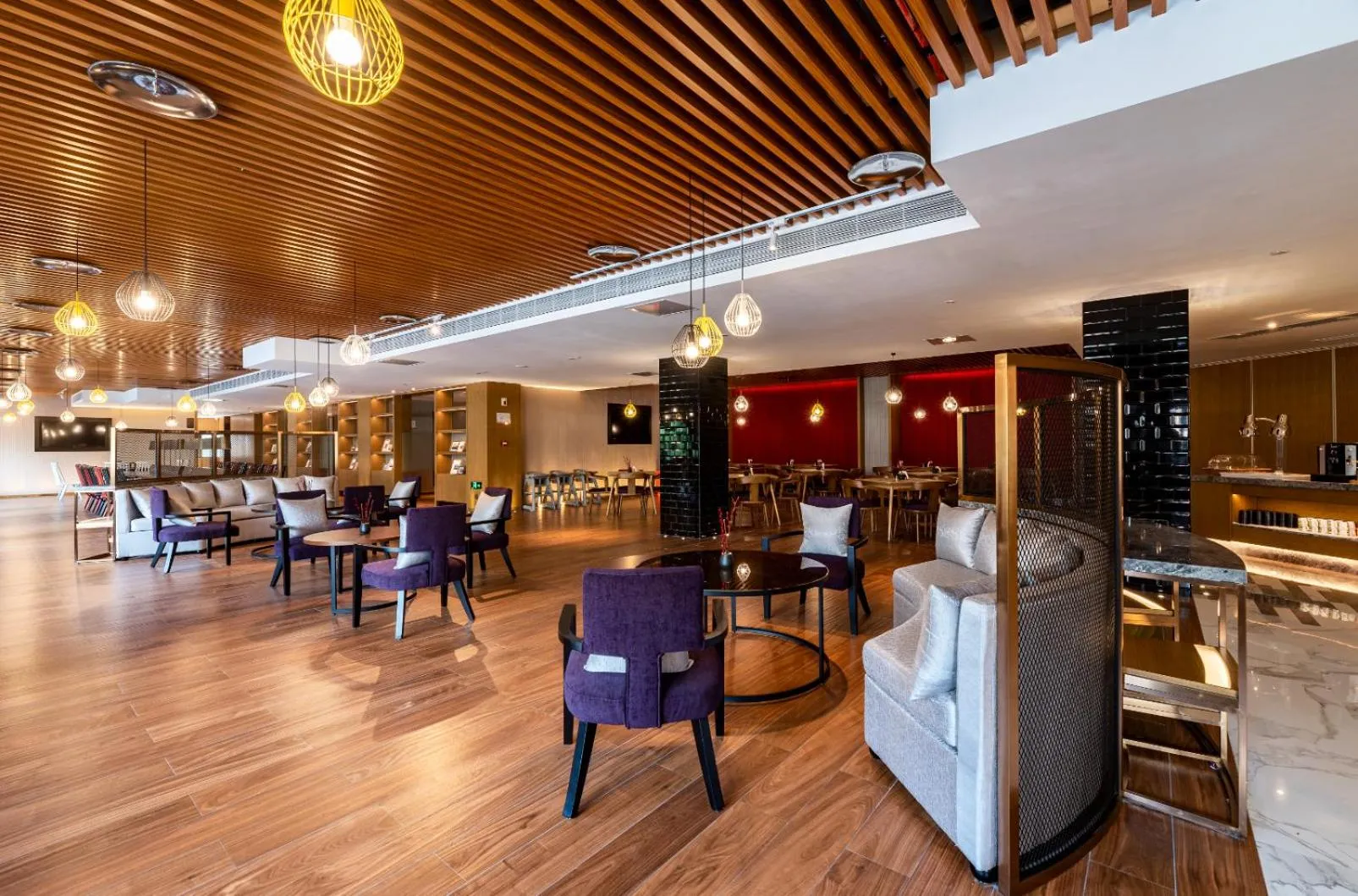 Restaurant/places to eat in Xence hotel near Xiamen Airport & SM Mall