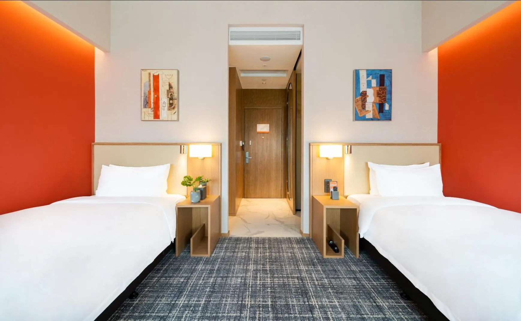 Photo of the whole room, Bed in Xence hotel near Xiamen Airport & SM Mall