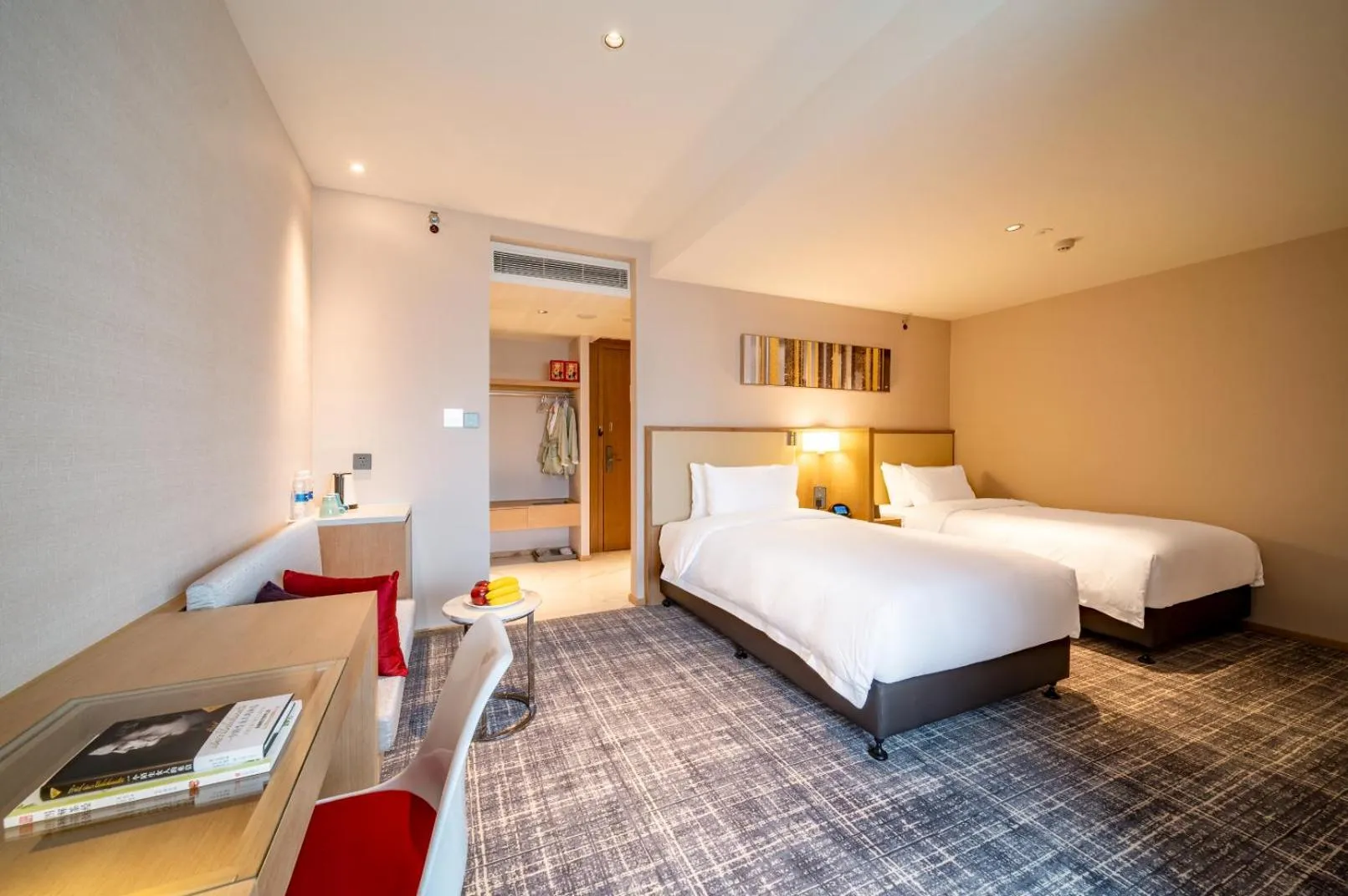 Photo of the whole room, Bed in Xence hotel near Xiamen Airport & SM Mall