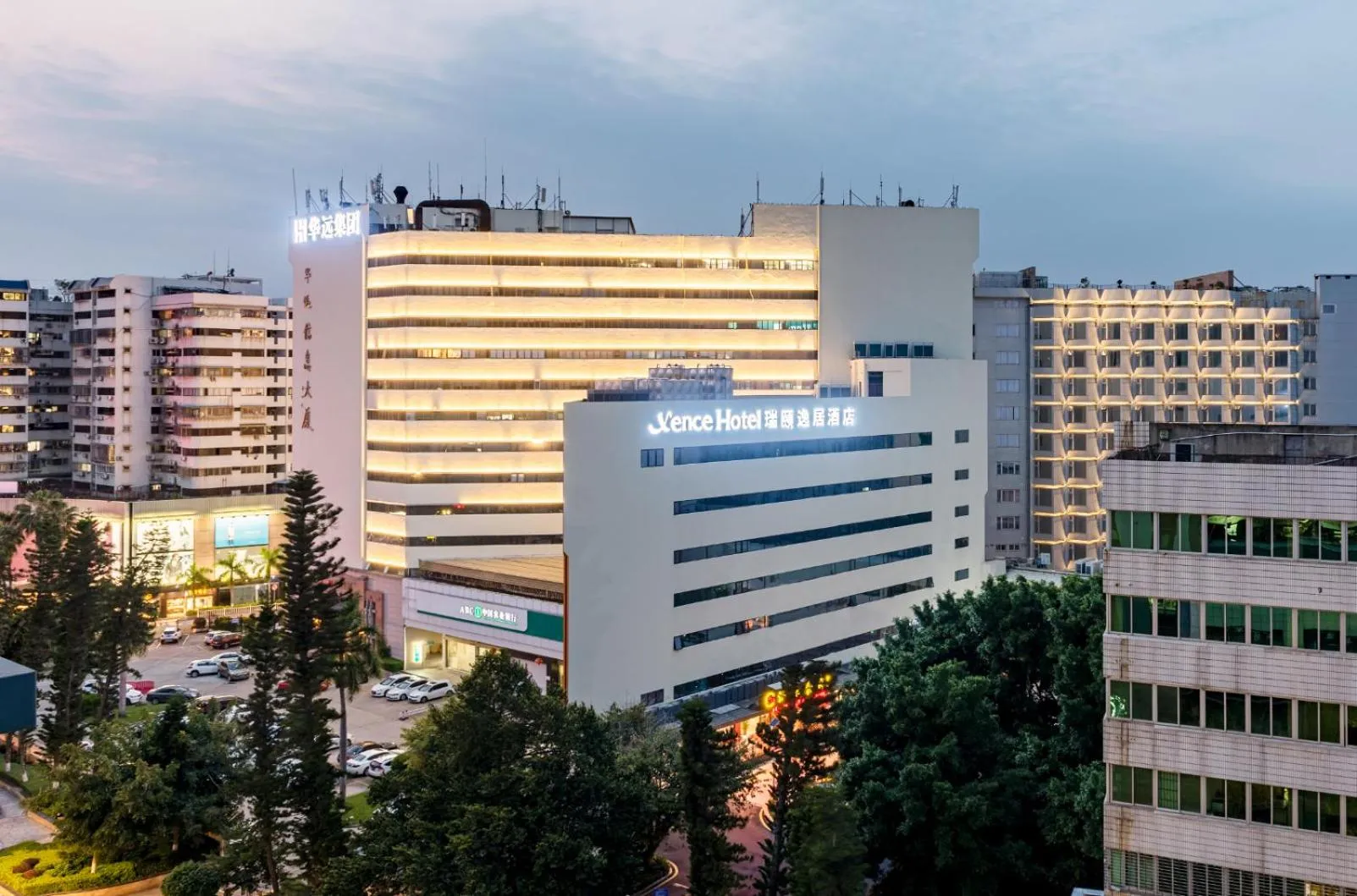 Property building in Xence hotel near Xiamen Airport & SM Mall