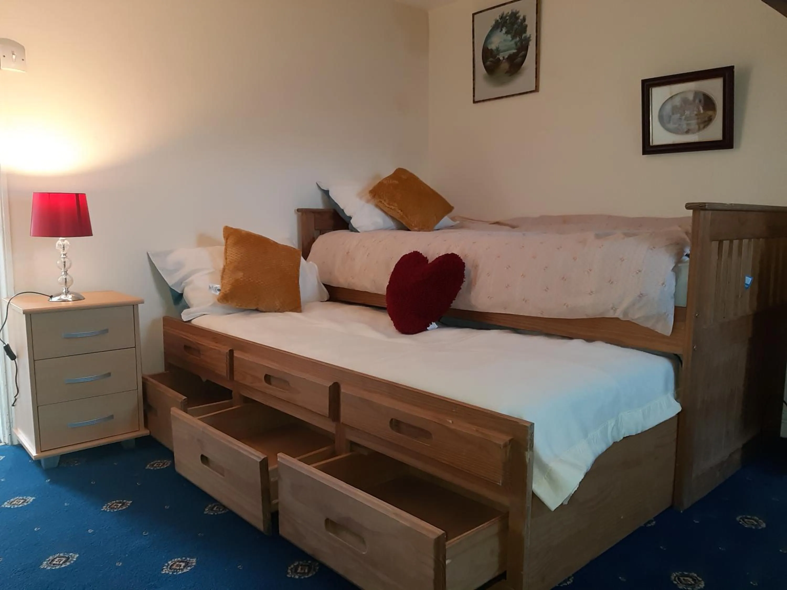 Bed in Phoenix Nights Guest House