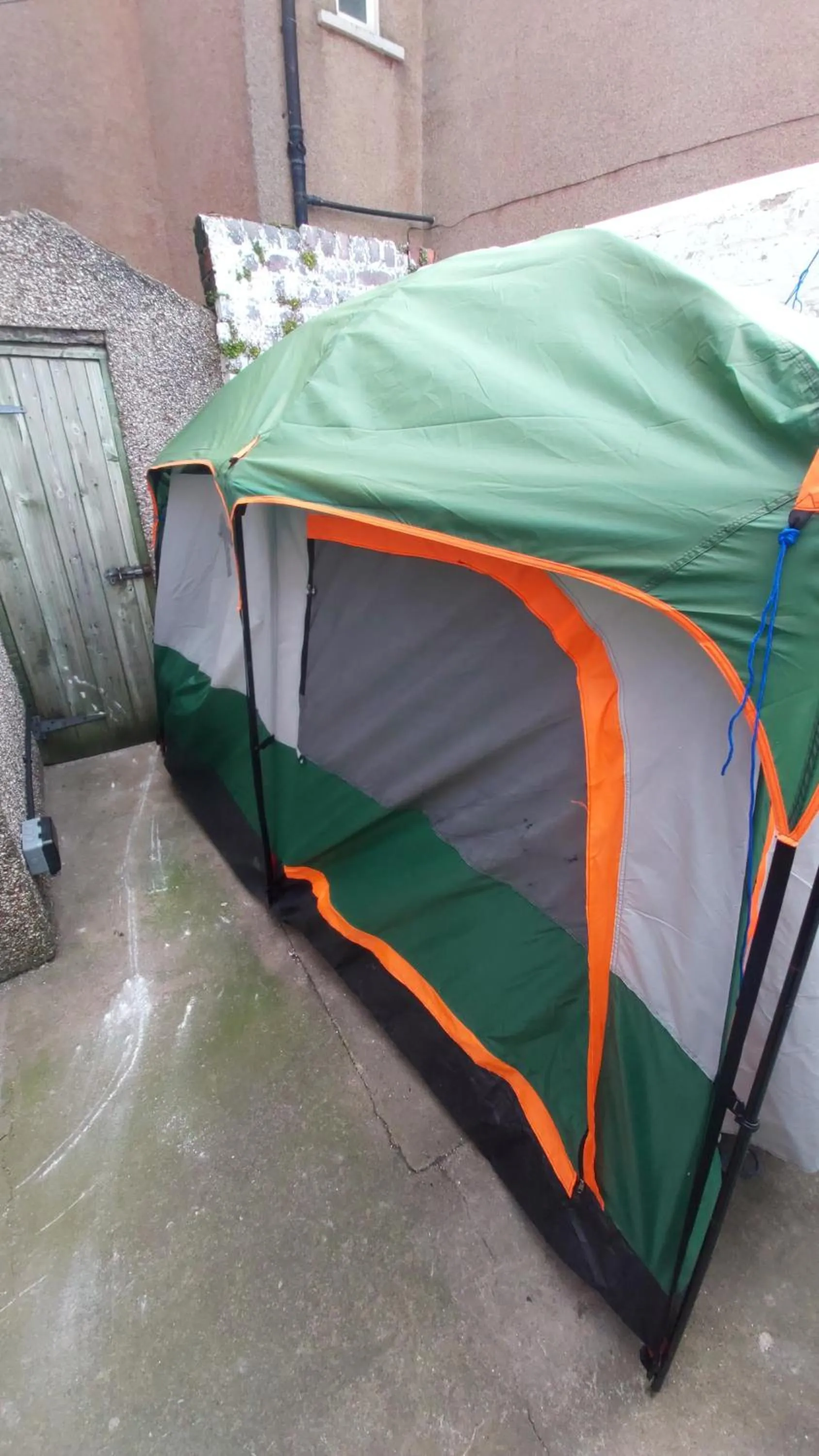 Phoenix Nights Guest House