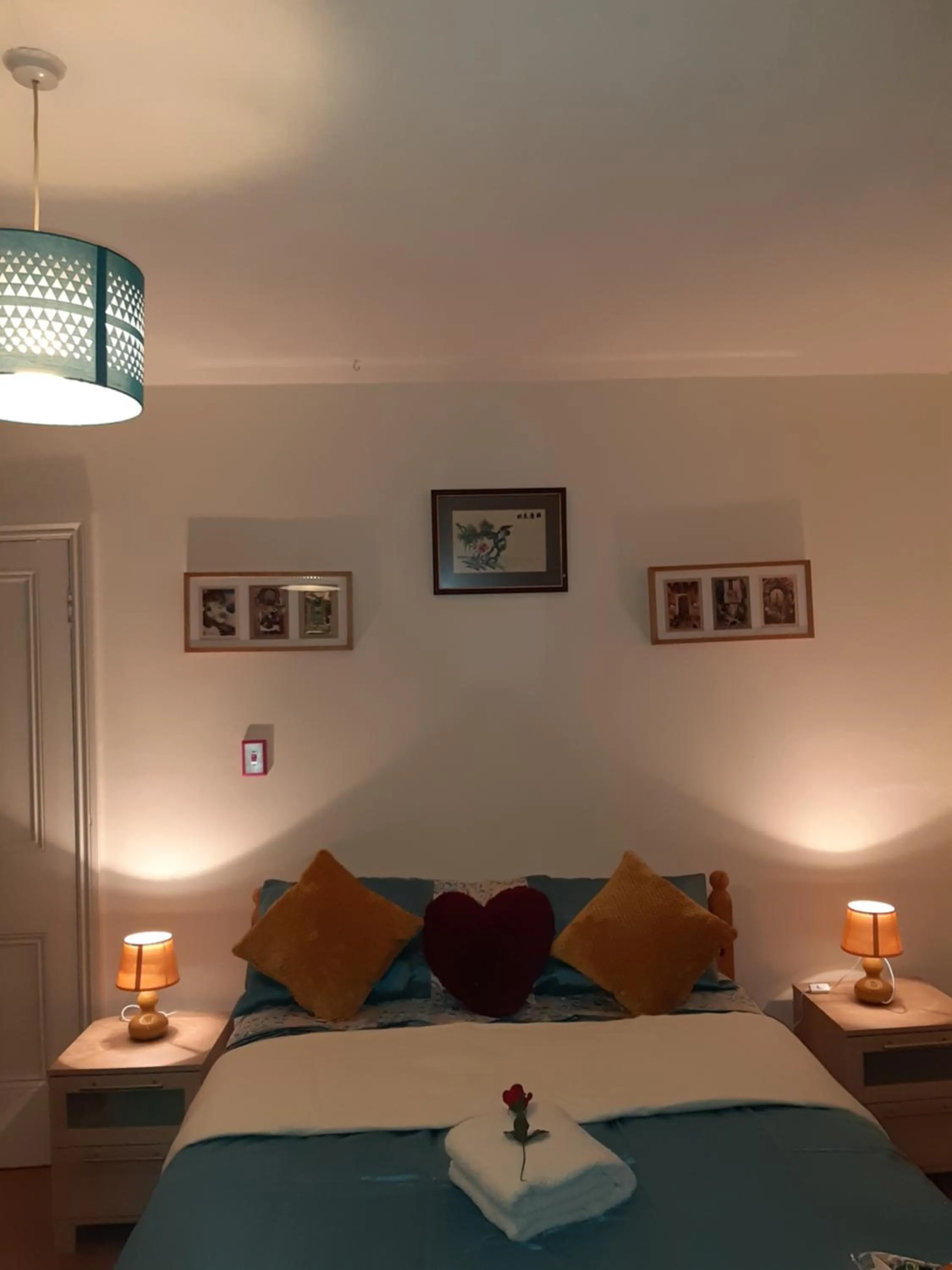 Bed in Phoenix Nights Guest House