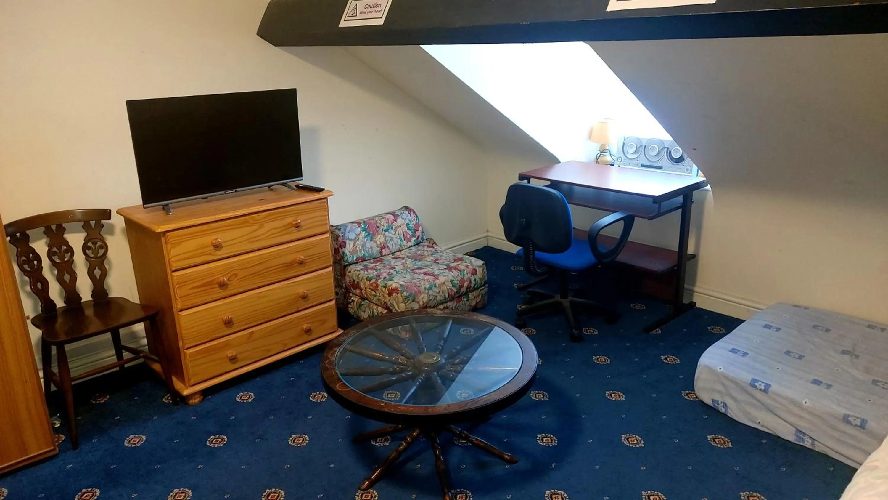 Bed in Phoenix Nights Guest House