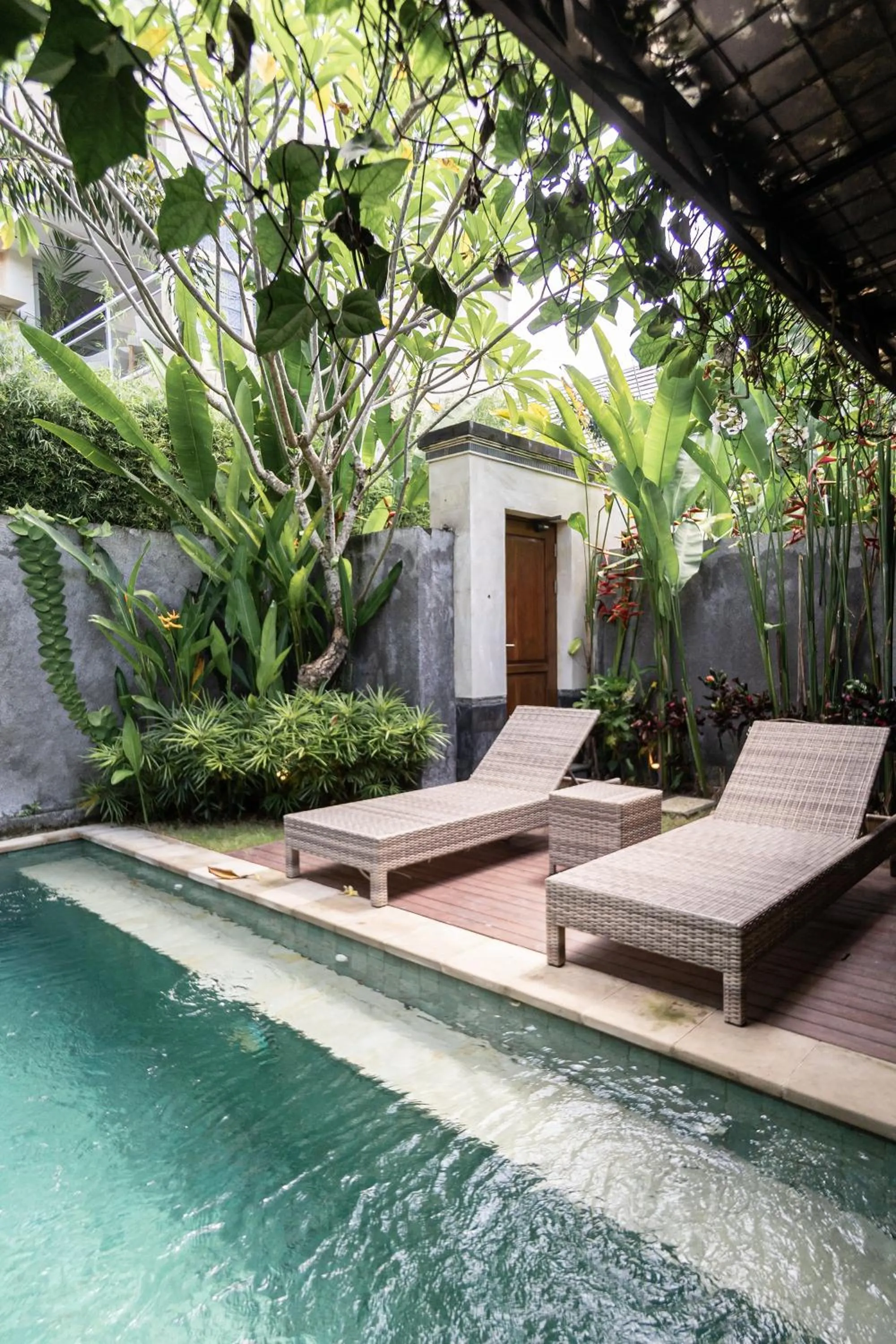 Swimming pool in Belle Asana