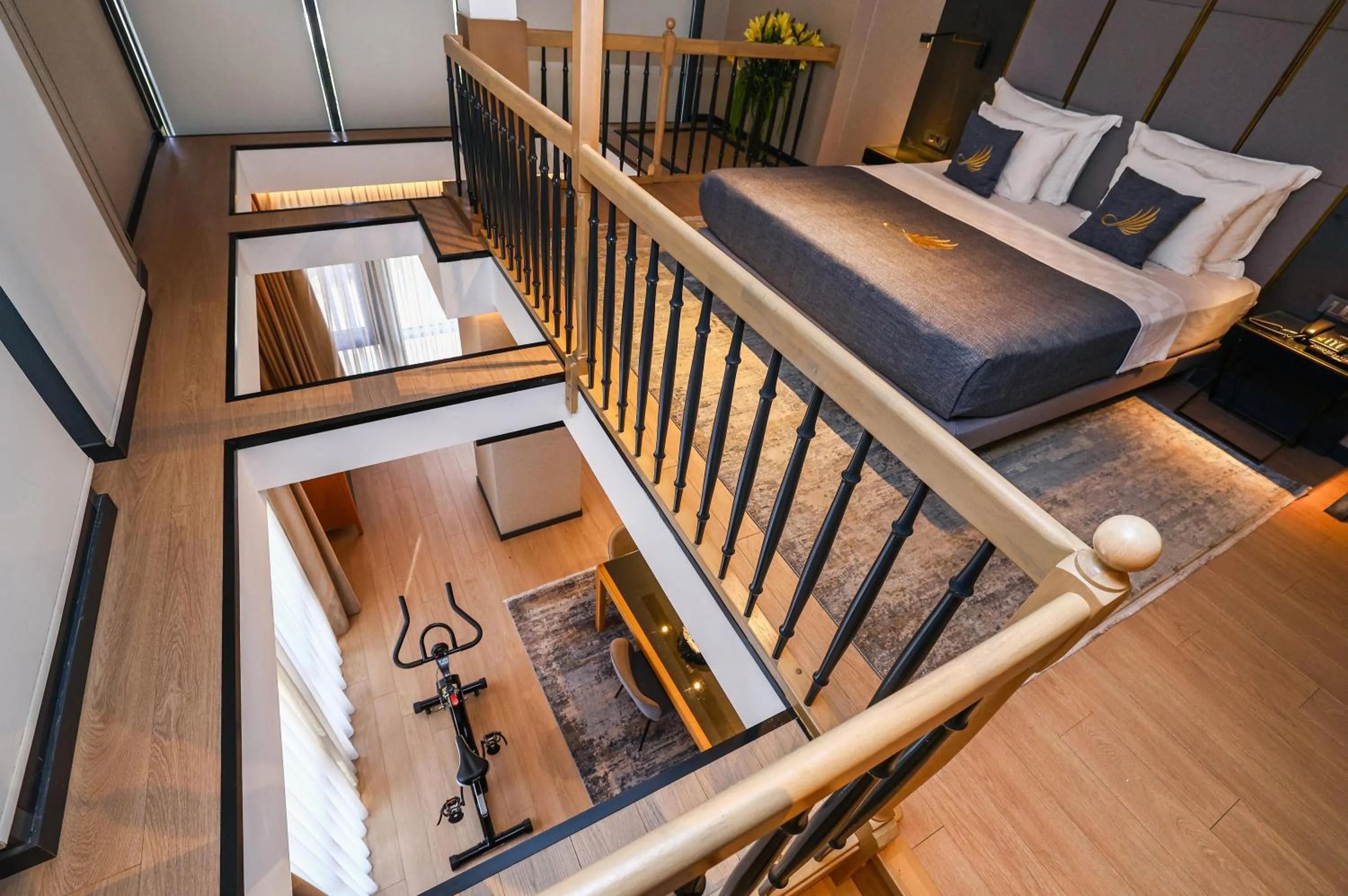 Living room, Bed in Broyt Hotel