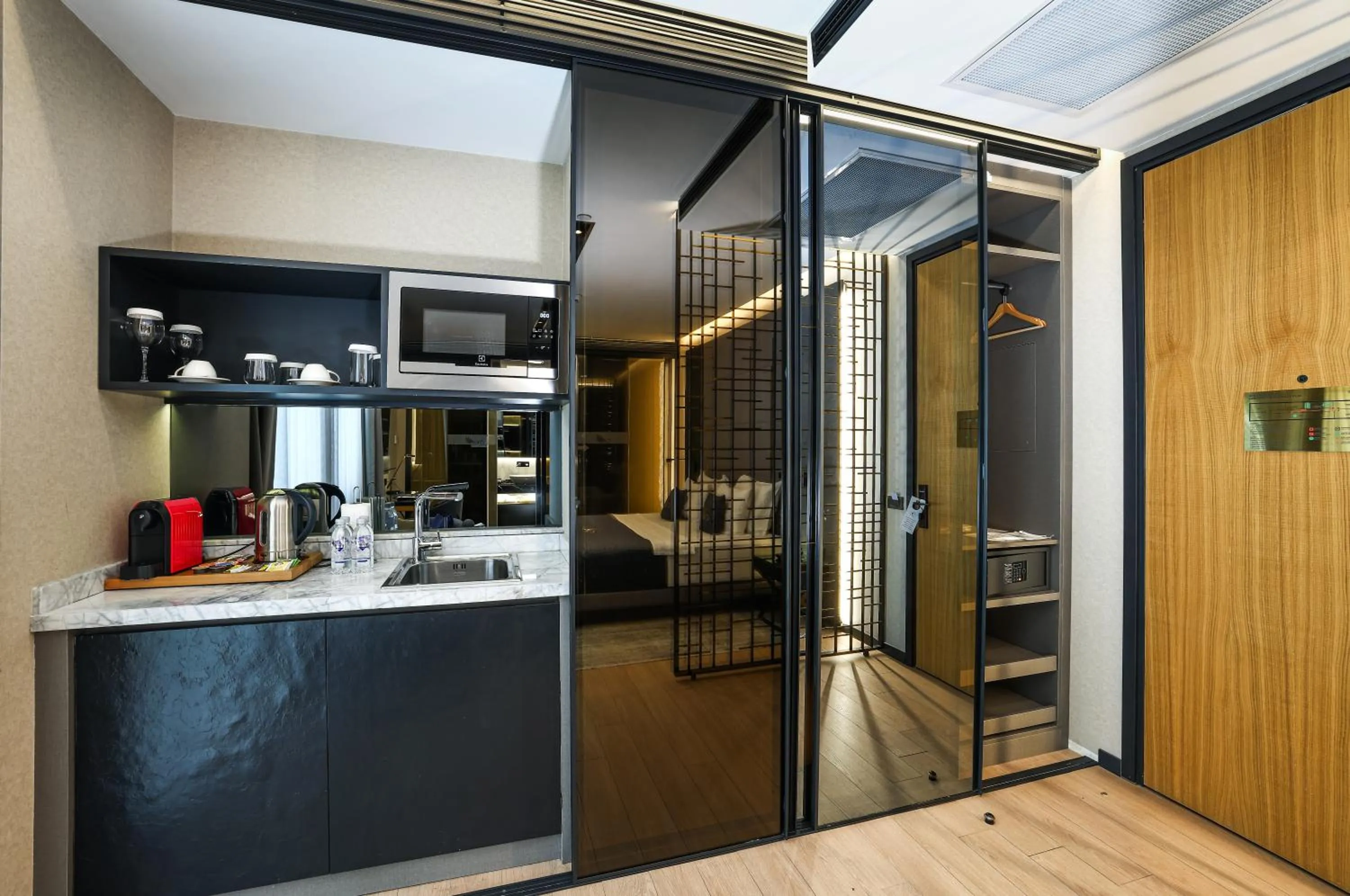 Kitchen or kitchenette in Broyt Hotel