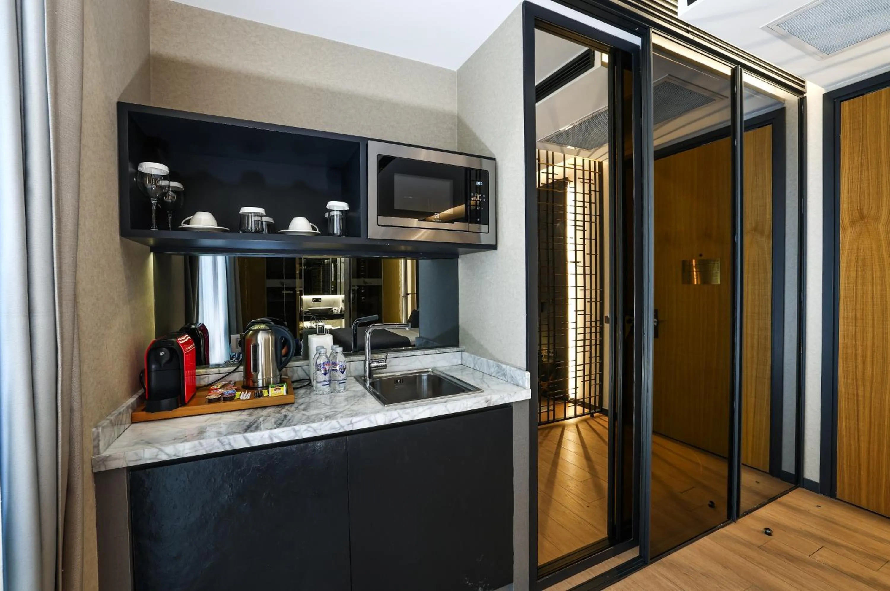 Kitchen or kitchenette in Broyt Hotel